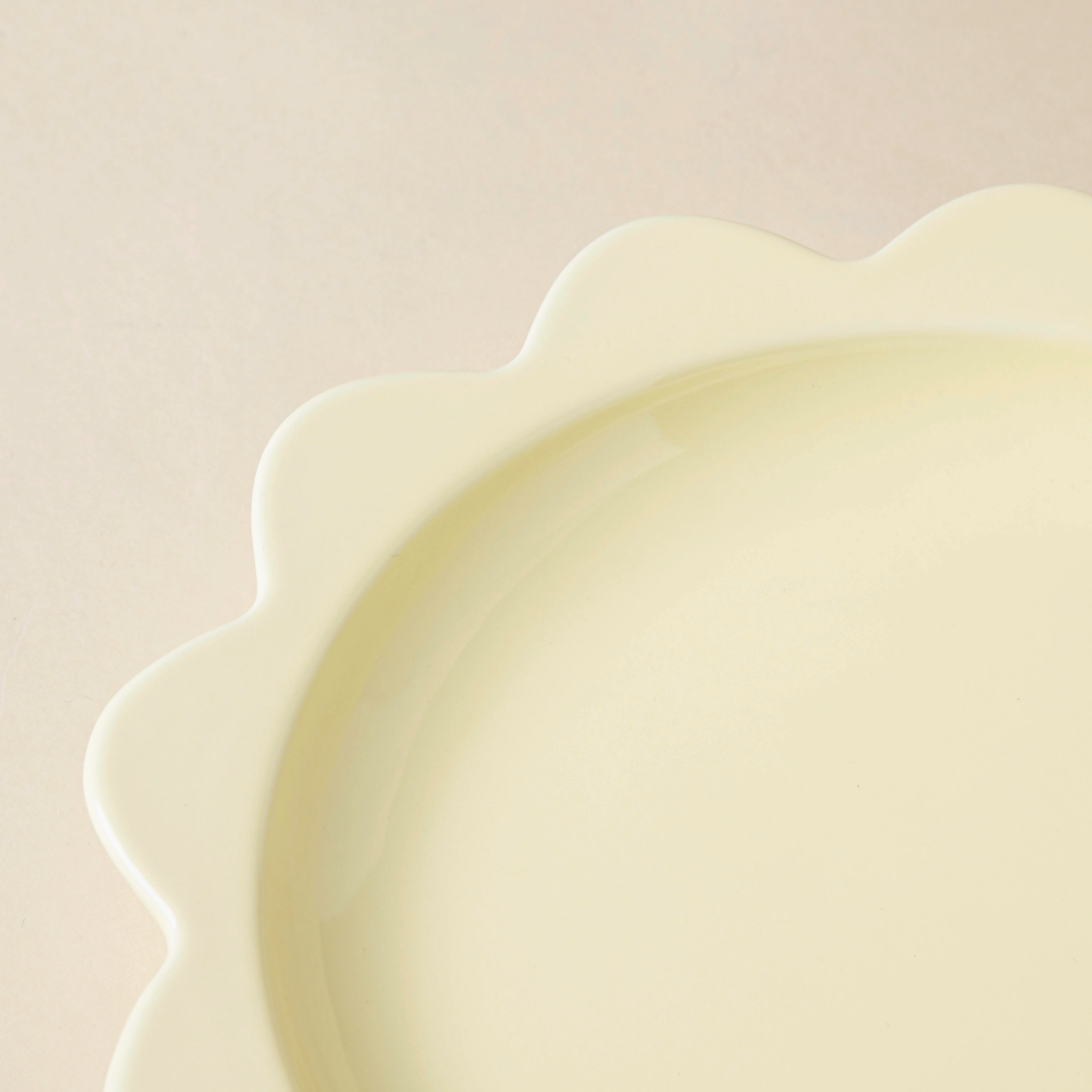 Rosette Ceramic Snack Plate Pastel Yellow 8.5 Inch - Image 5
