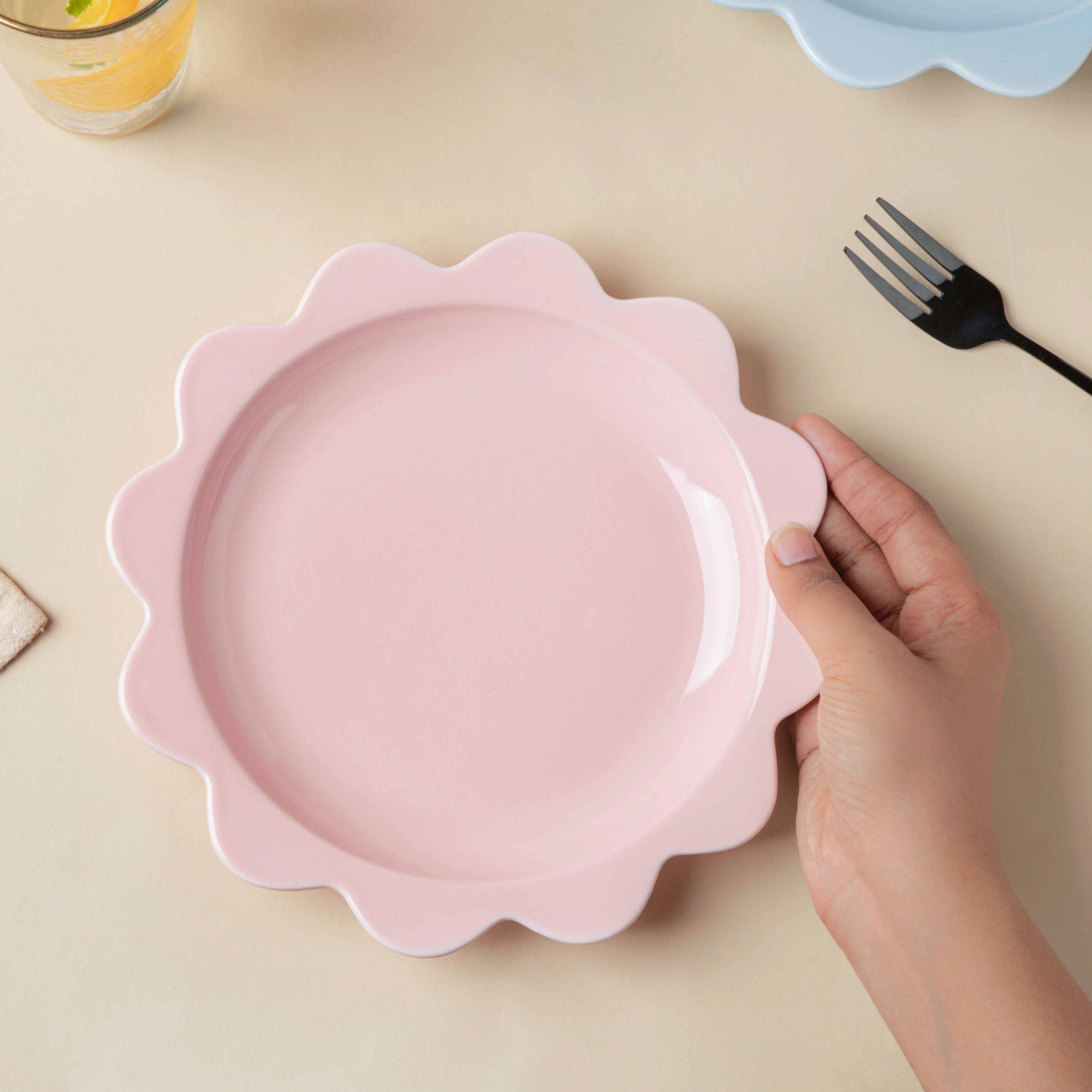 Rosette Ceramic Snack Plate Pink 8.5 Inch - Image 2