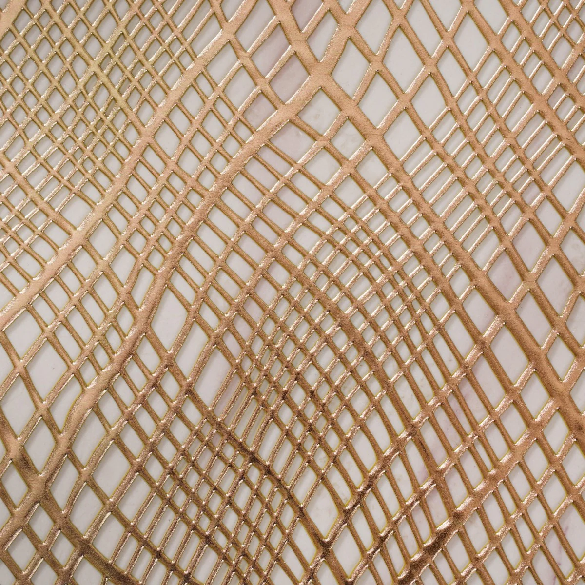 Round Designer Table Mat Gold Set Of 6 - Image 7