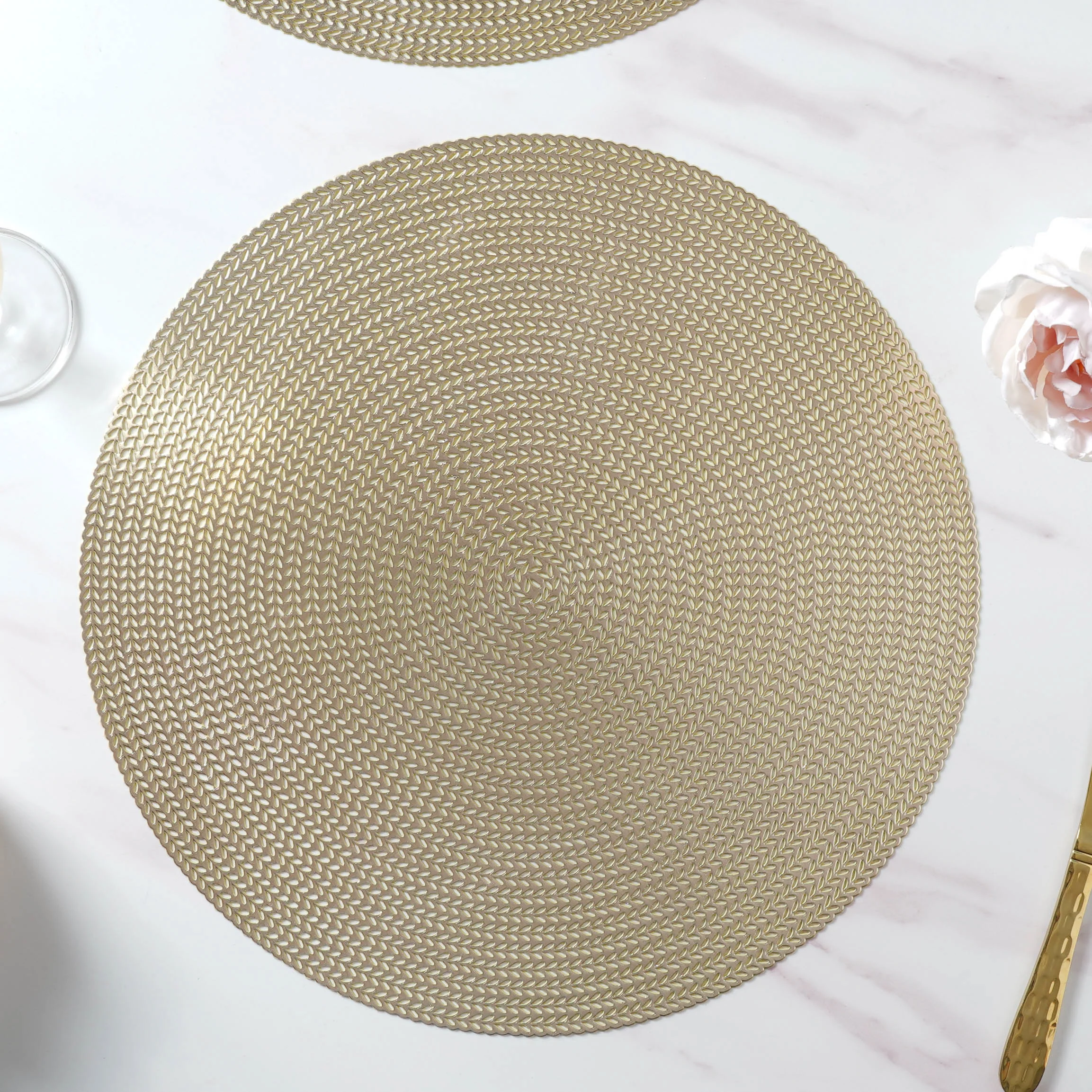 Round Gold Placemat Set of 6 - Image 7