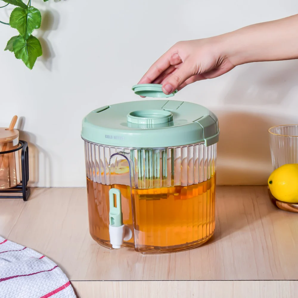 Round Ribbed Drink Dispenser With Infuser Green 6 inch 2L - Image 5