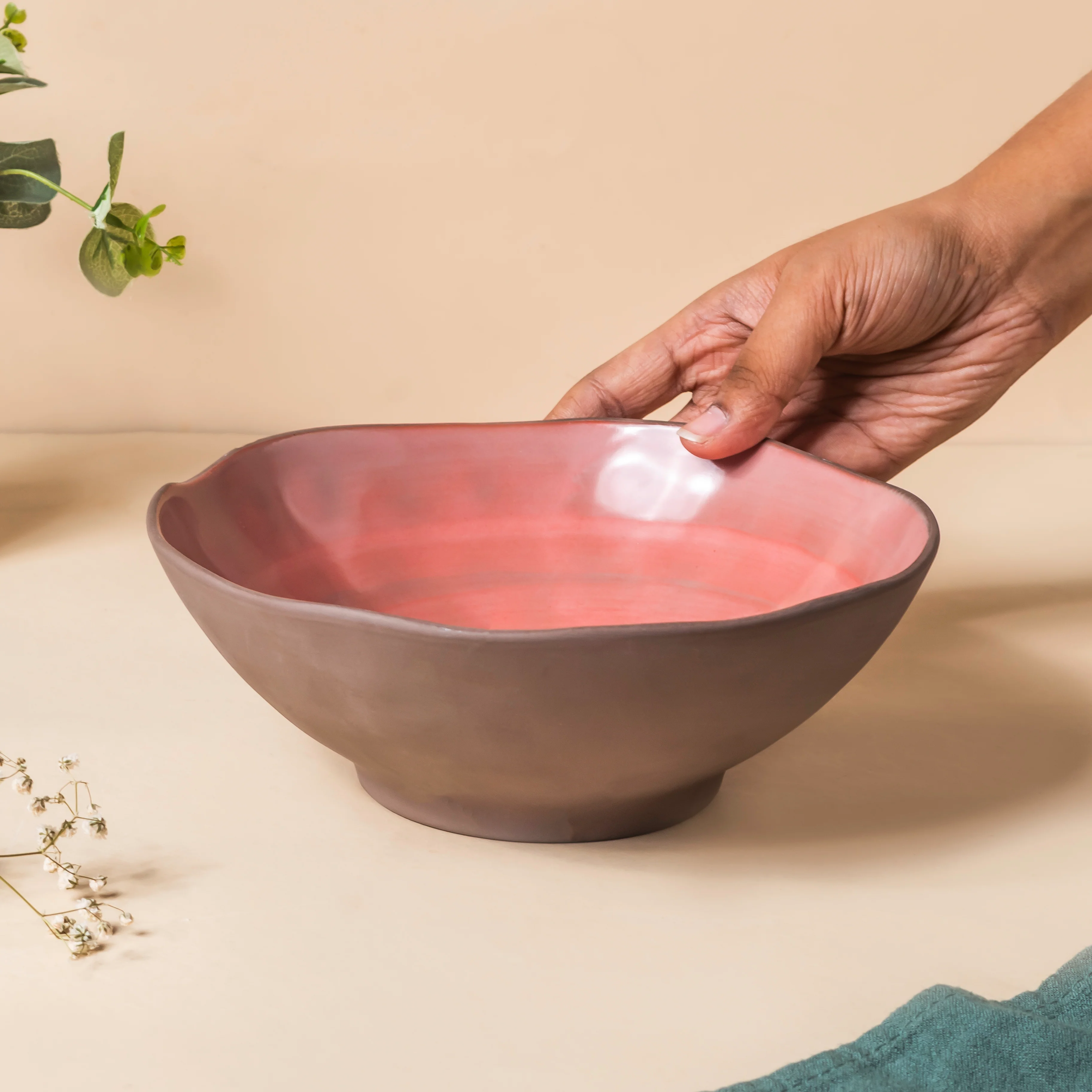 Rustic Small Serving Bowl 8 Inch 700 ml - Image 2