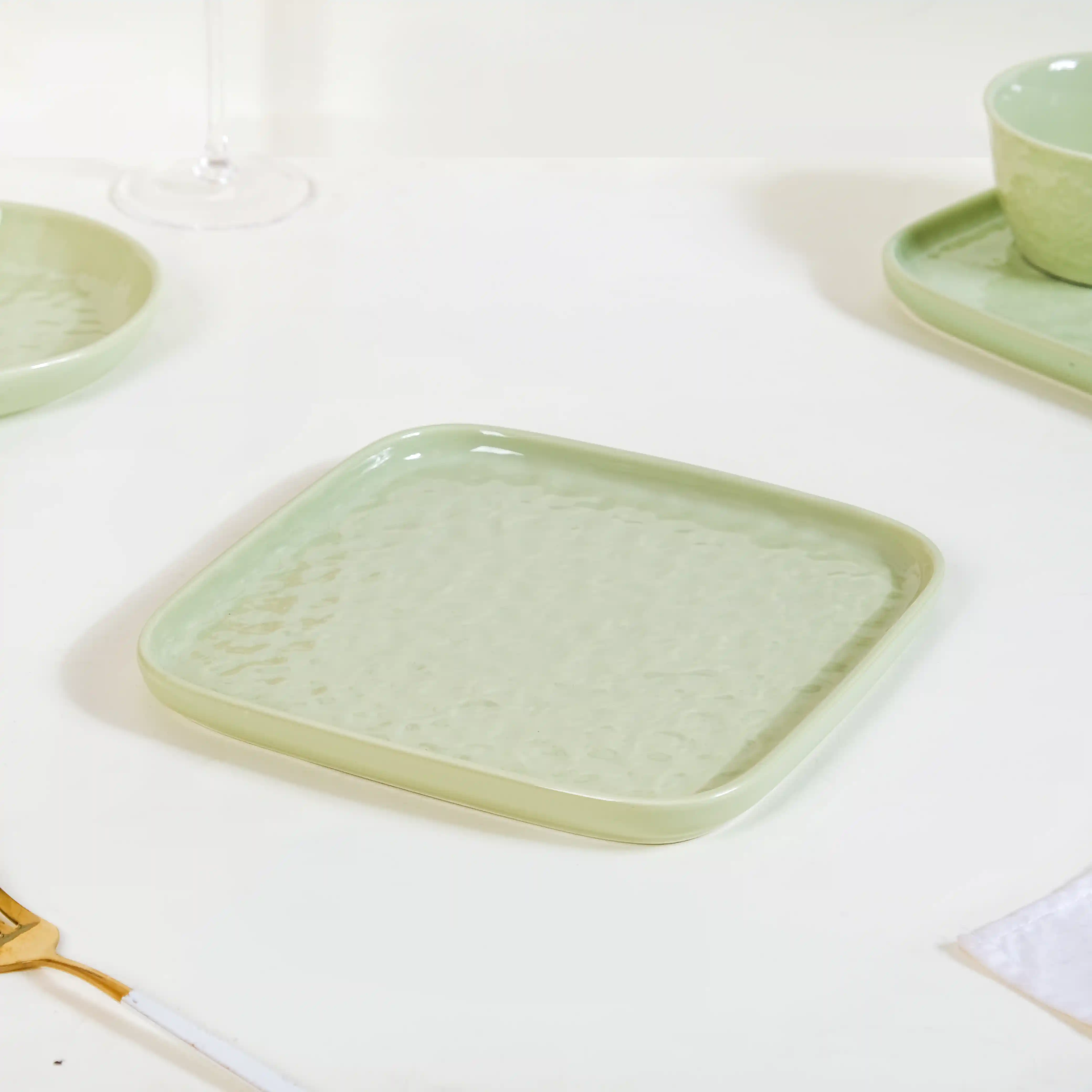 Sage Green Textured 27-Piece Dinner Set For 6 - Image 18