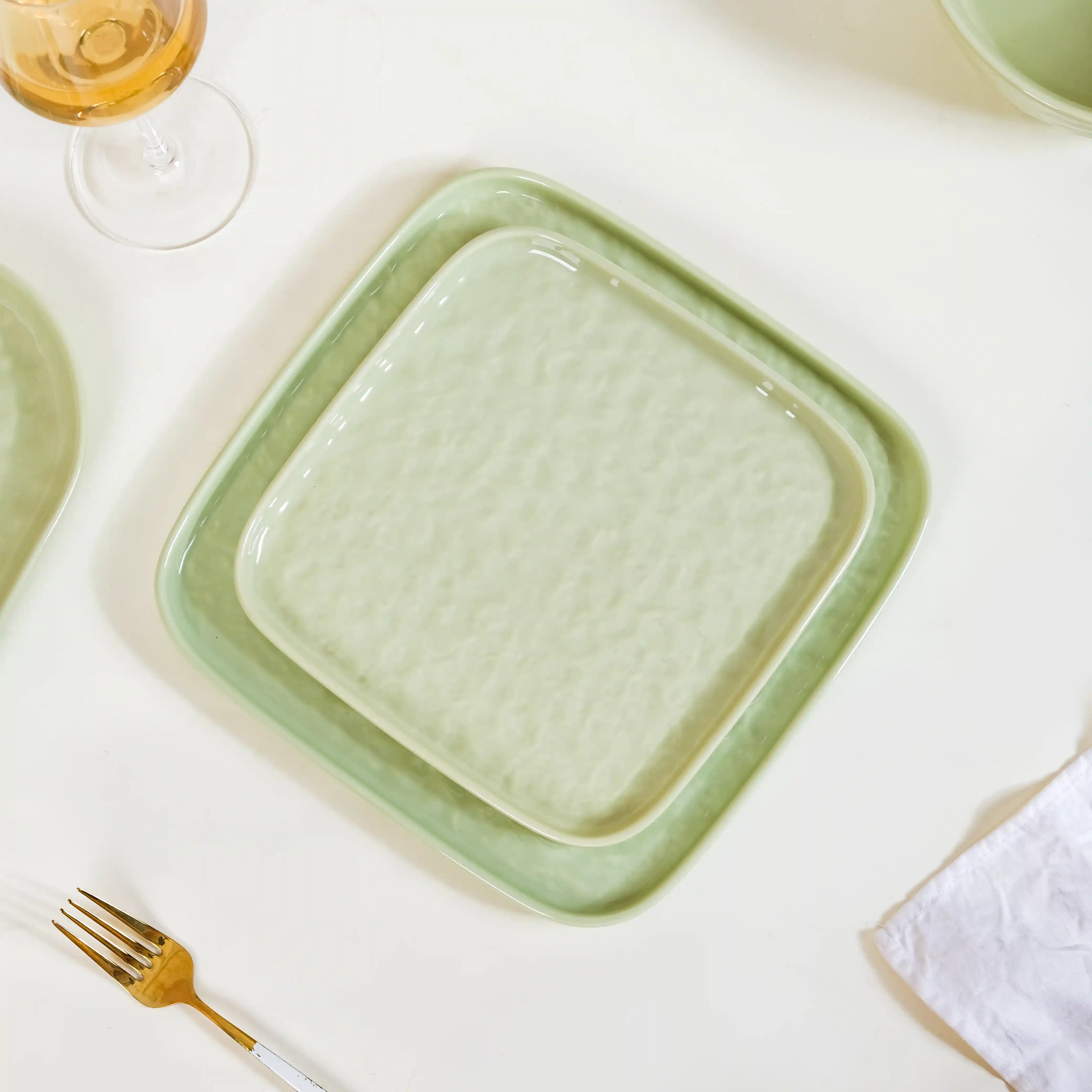 Sage Green Textured 27-Piece Dinner Set For 6 - Image 5