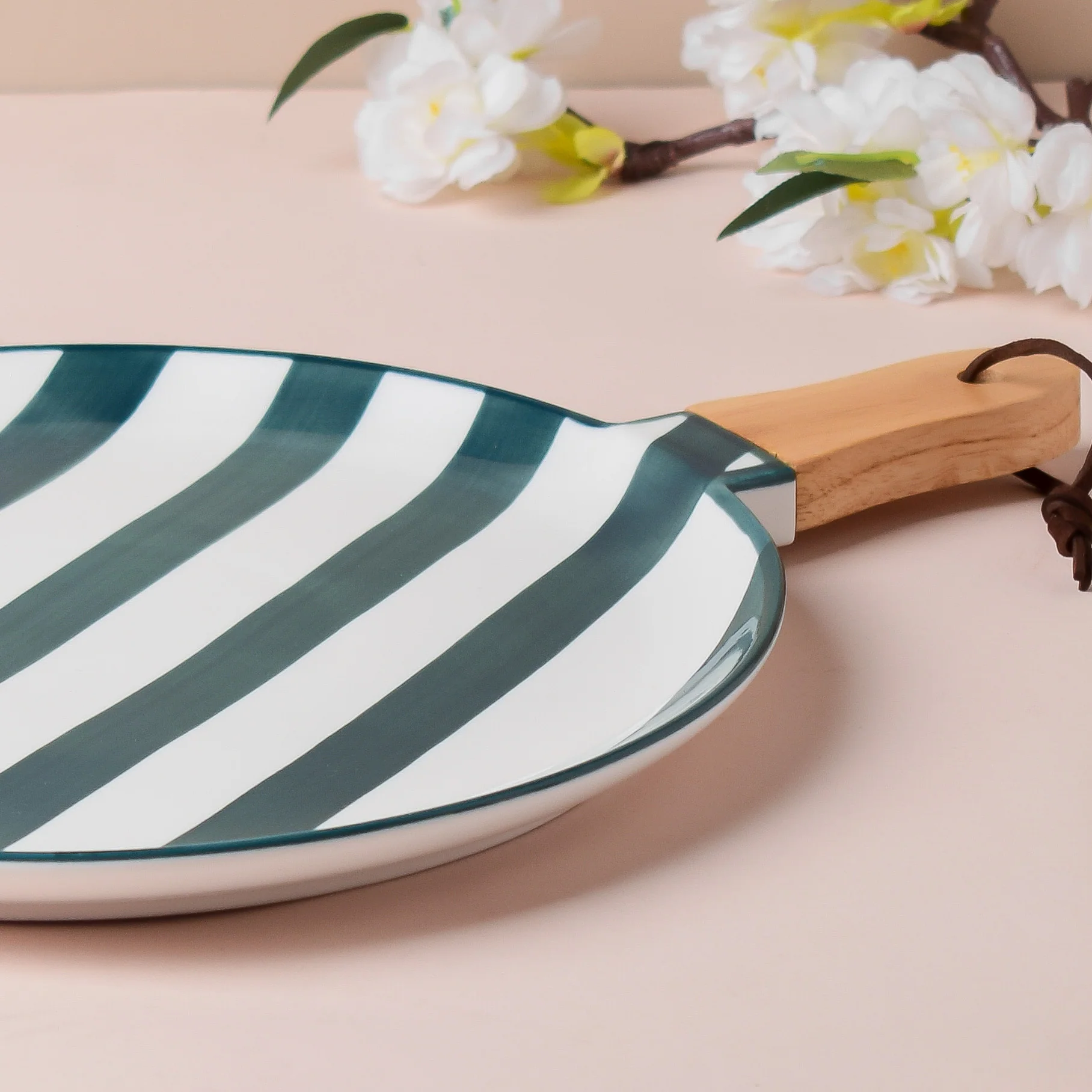 Sailor Striped Platter With Wooden Handle 10 Inch - Image 5