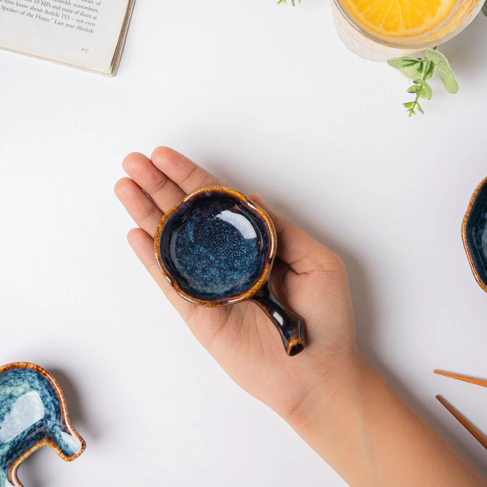 Sapphire Ceramic Dip Bowl With Chopstick Rest - Image 3