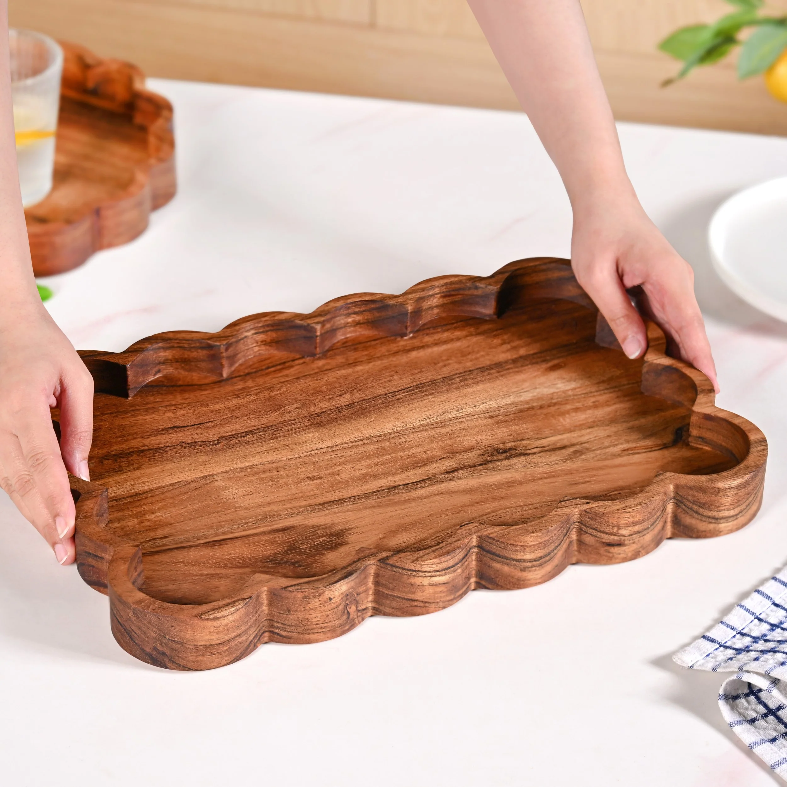 Scallop Acacia Wood Rectangle Serving Platter 38x26cm - Image 3