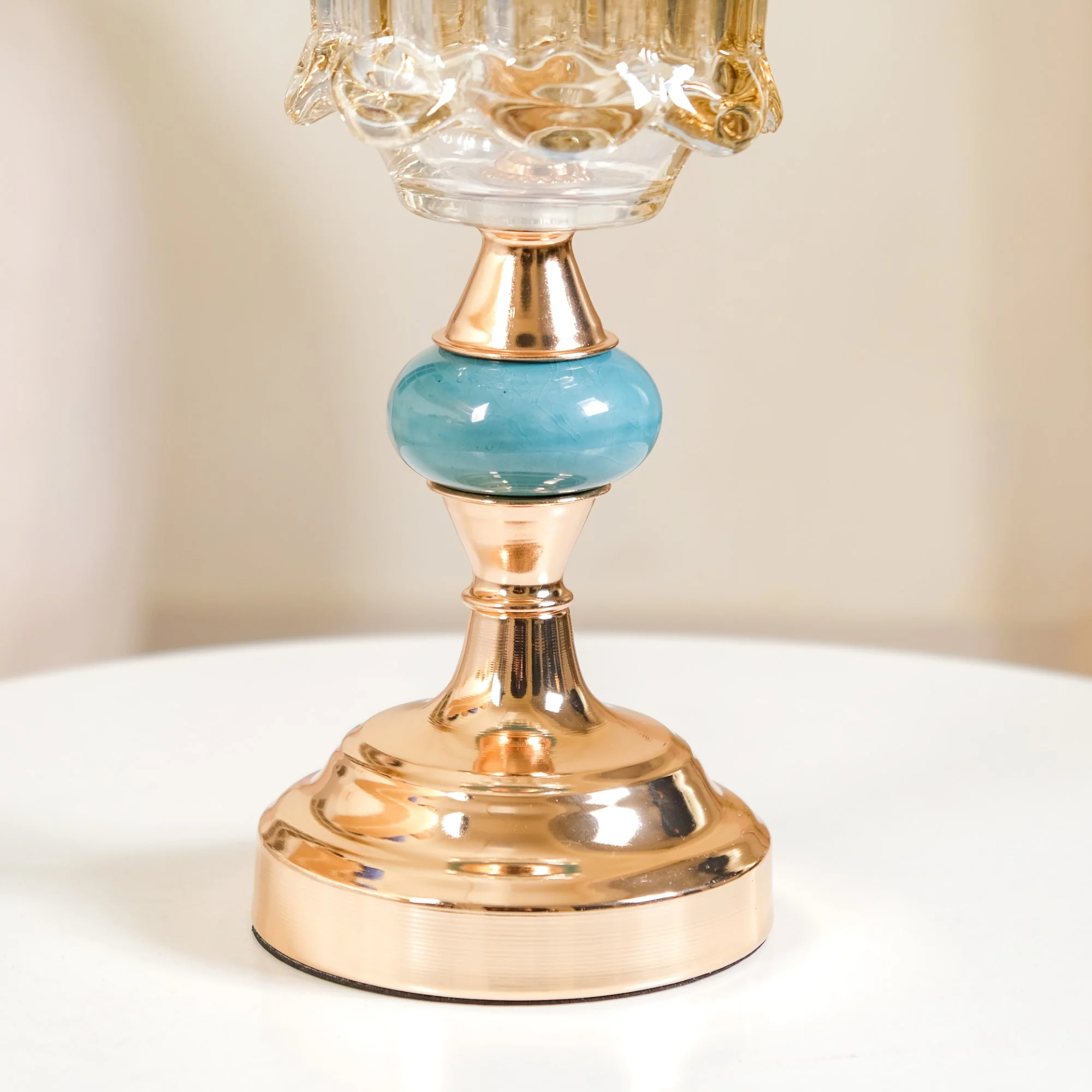Scalloped Glass Hurricane Candle Stand And Vase - Image 5