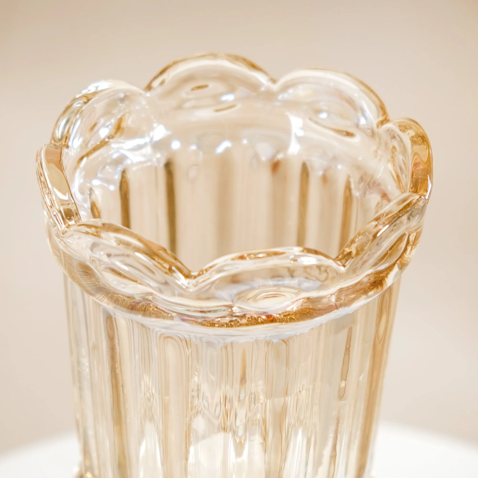 Scalloped Glass Hurricane Candle Stand And Vase - Image 6