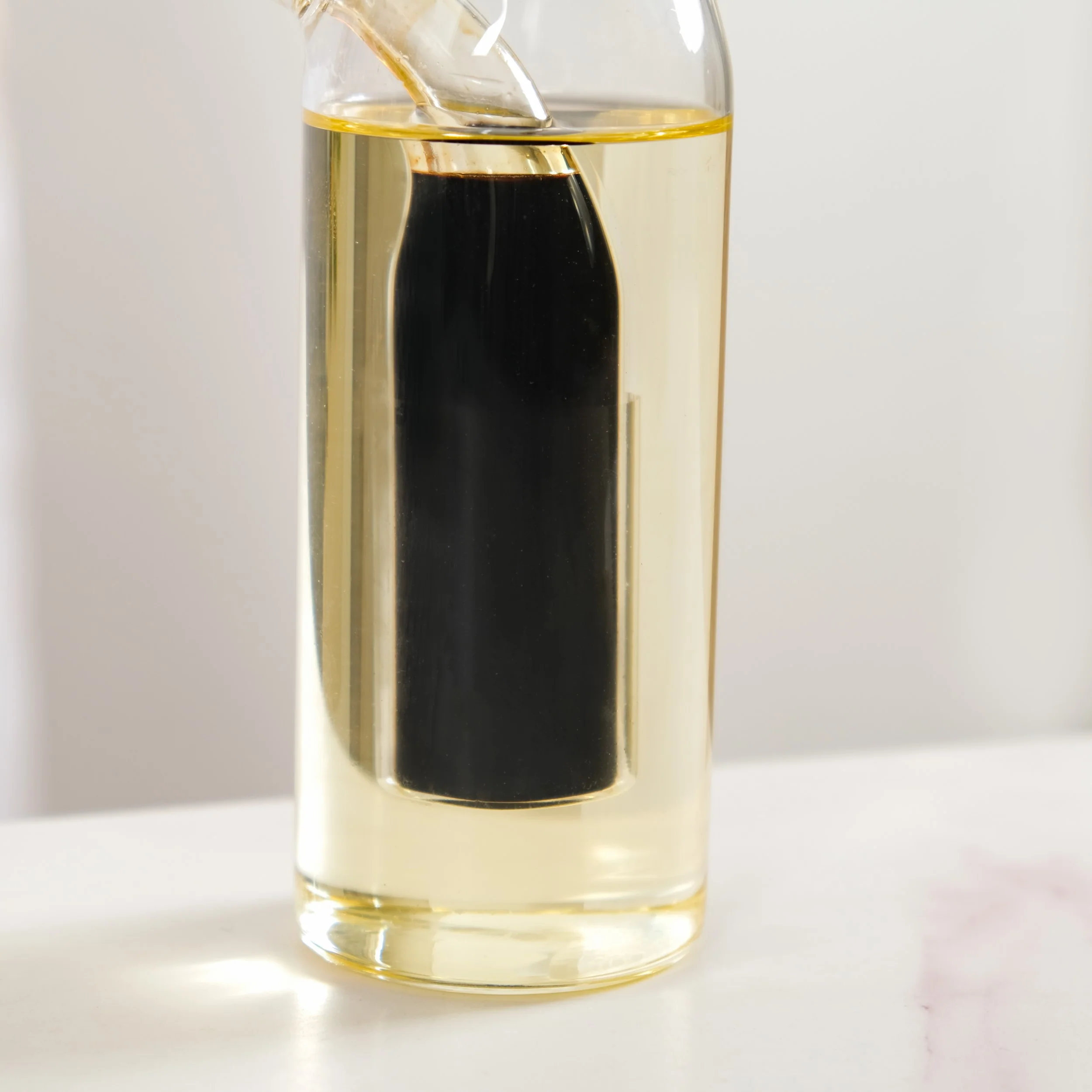 Seasoned Oil Cruet Dispenser - Image 7