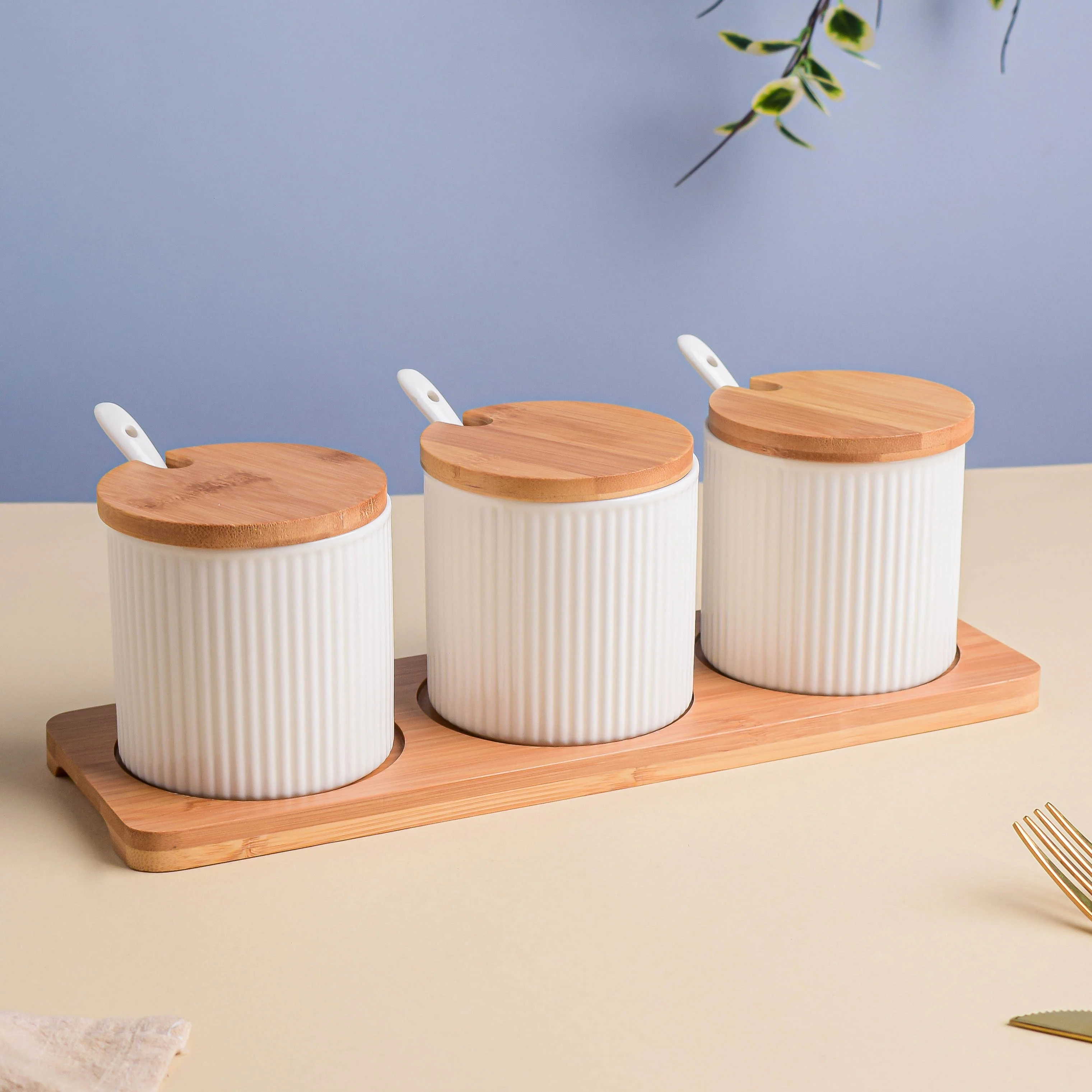 Seasoning Jar Set of 3 with Tray - Image 4