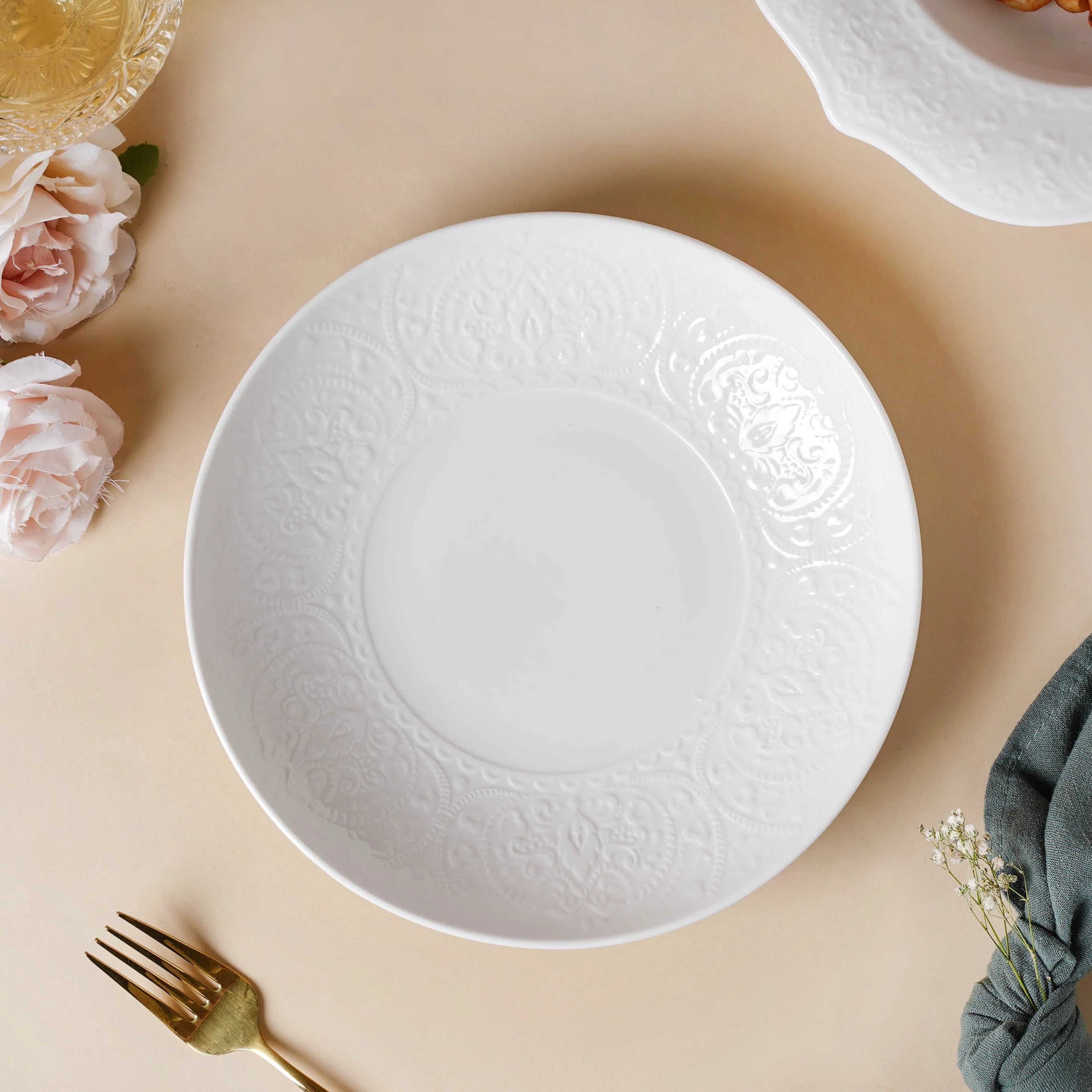 Serena Lily White Dinner Plate 9 Inch