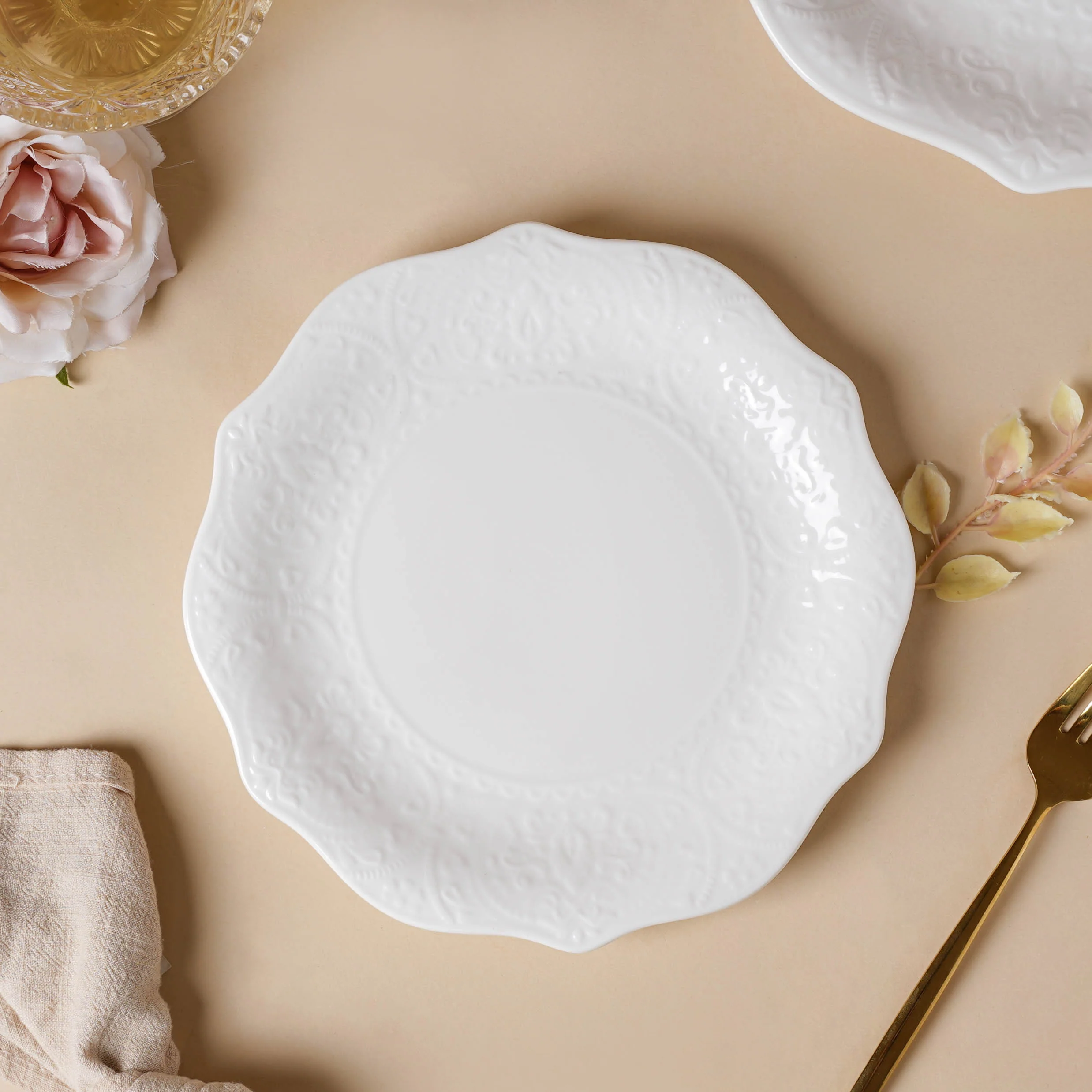 Serena Pearly White Snack Plate 8.5 Inch - Image 4