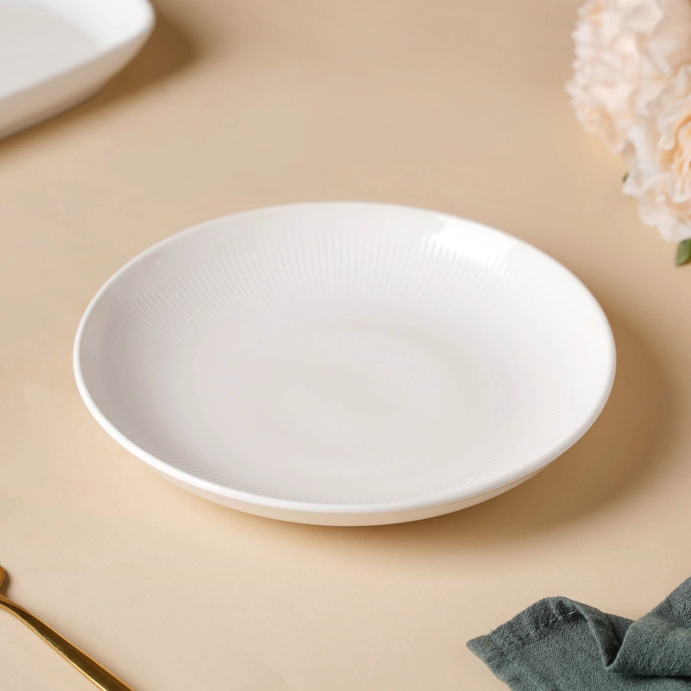 Serena Pearly White Snack Plate 8 Inch - Image 2