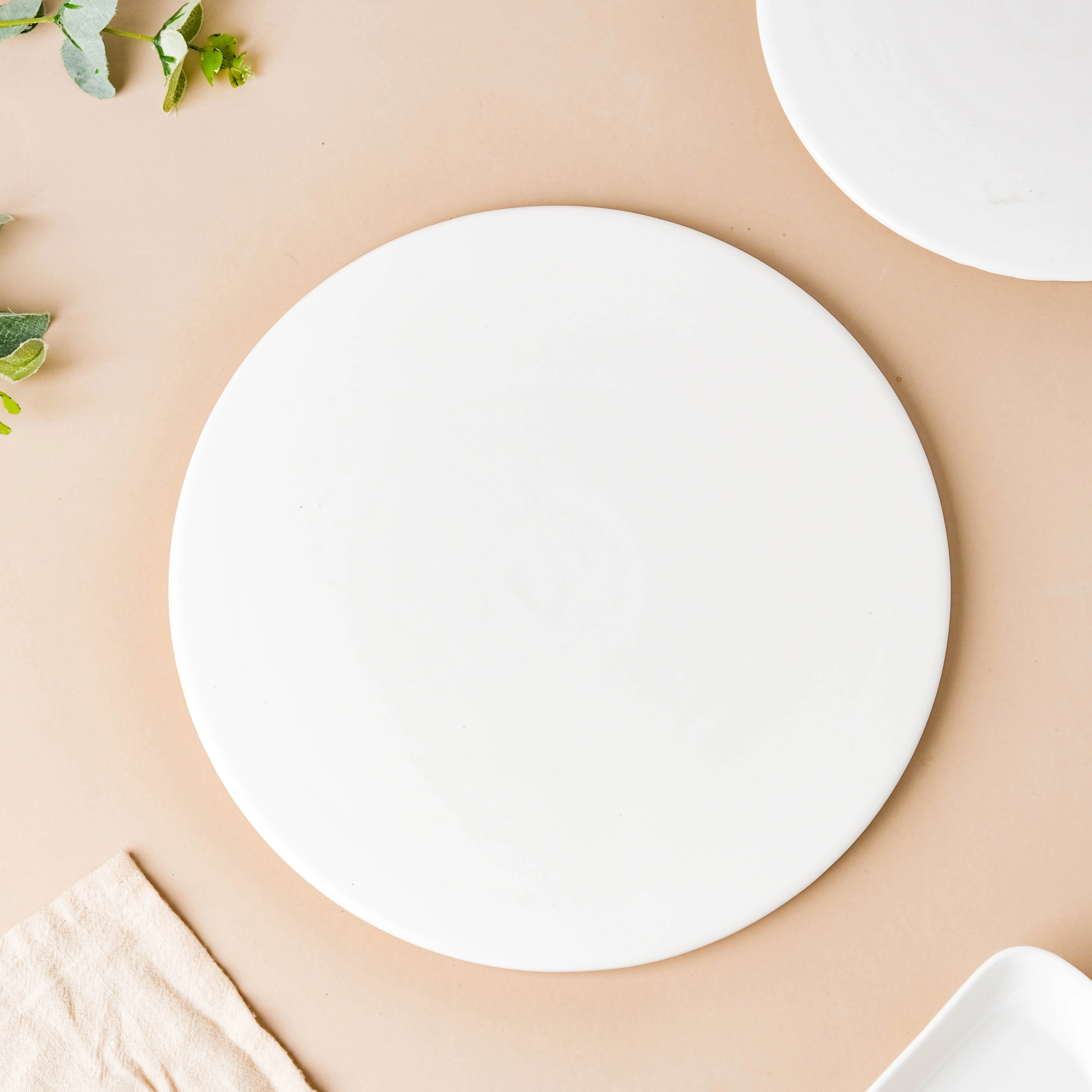Serena Snowy White Round Platter Medium - Image 5