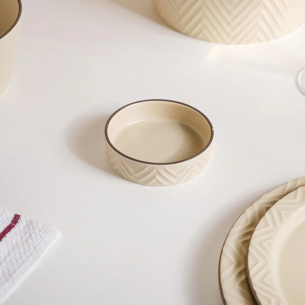 Serenity White 36 Piece Dinner Set For 6 - Image 9