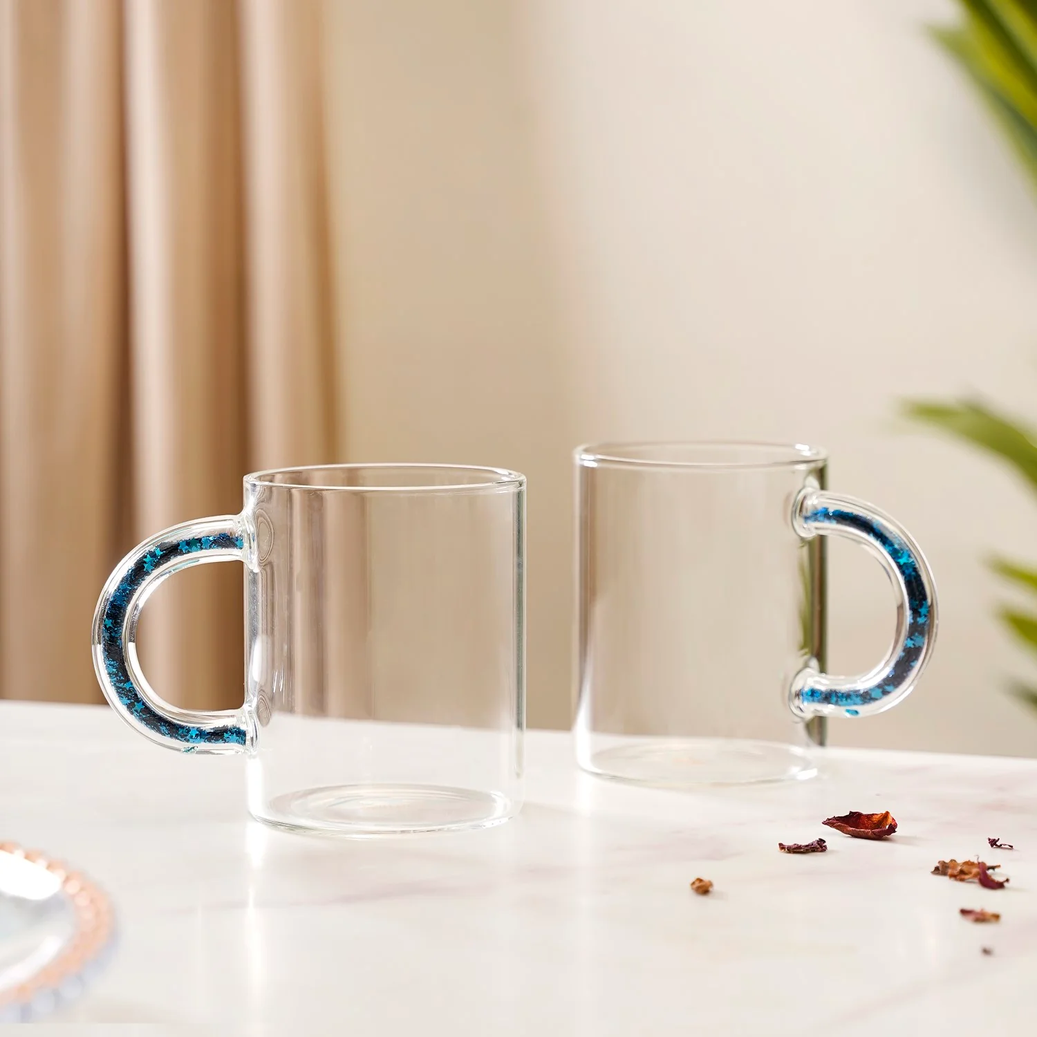 Set Of 2 Blue Sparkle Filled Handle Glass Coffee Cups 425ml - Image 2