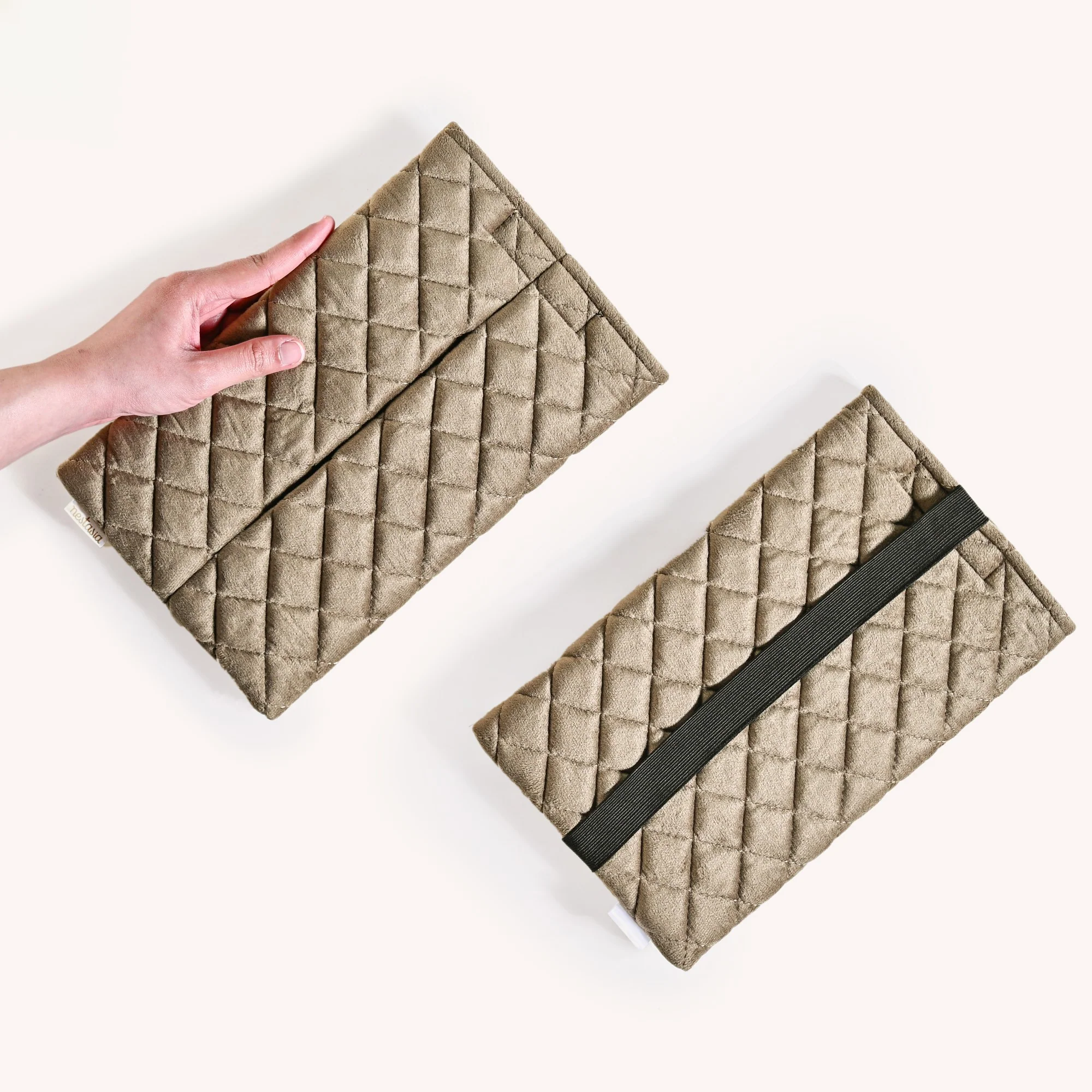 Set Of 2 Car Tissue Holders With Adjustable Straps - Image 3