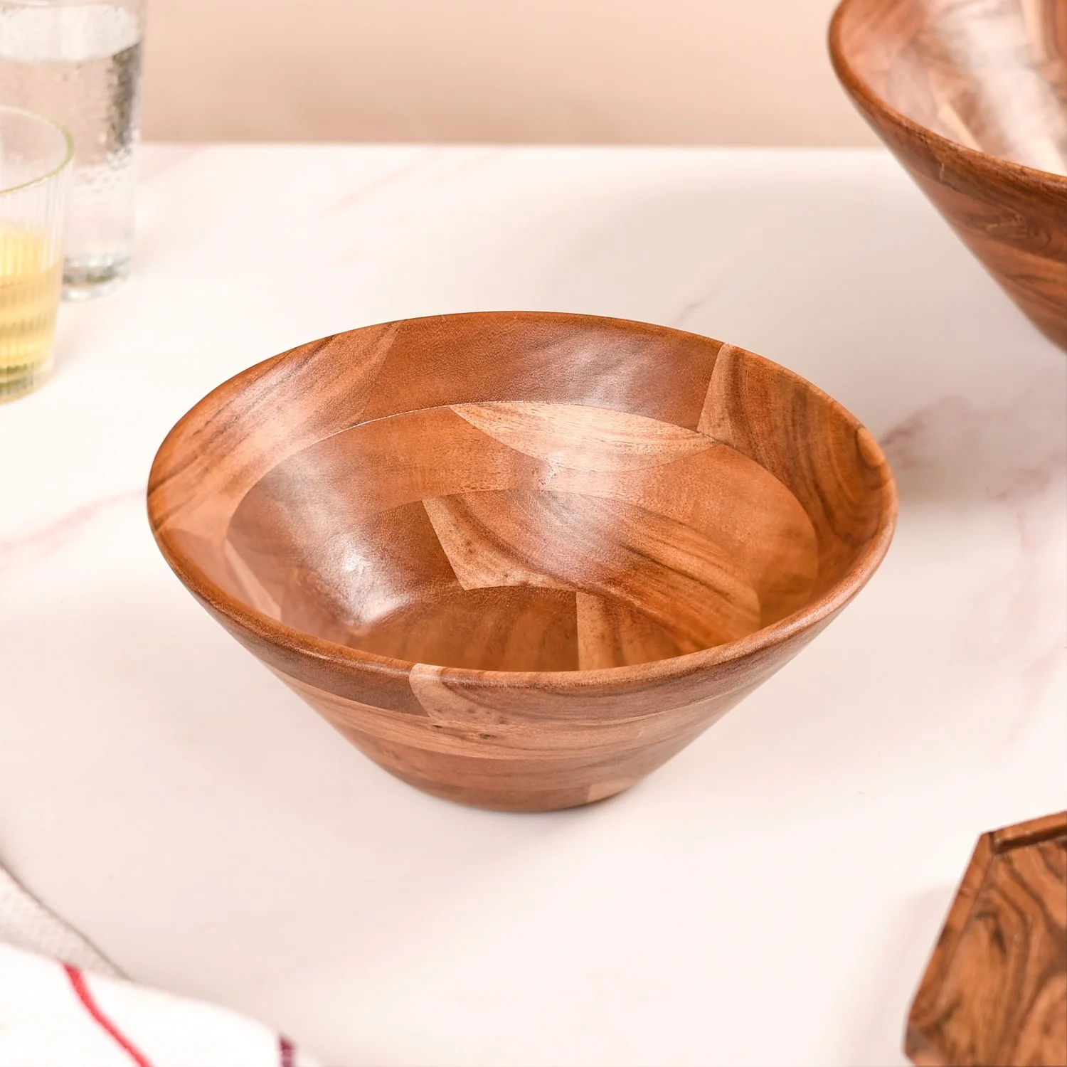 Set Of 2 Earthy Acacia Wood Salad Bowl - Image 8