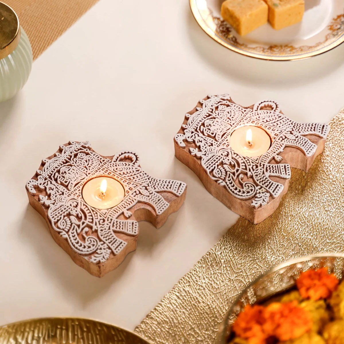 Set Of 2 Elephant Candle Holders With Tea Lights - Image 8