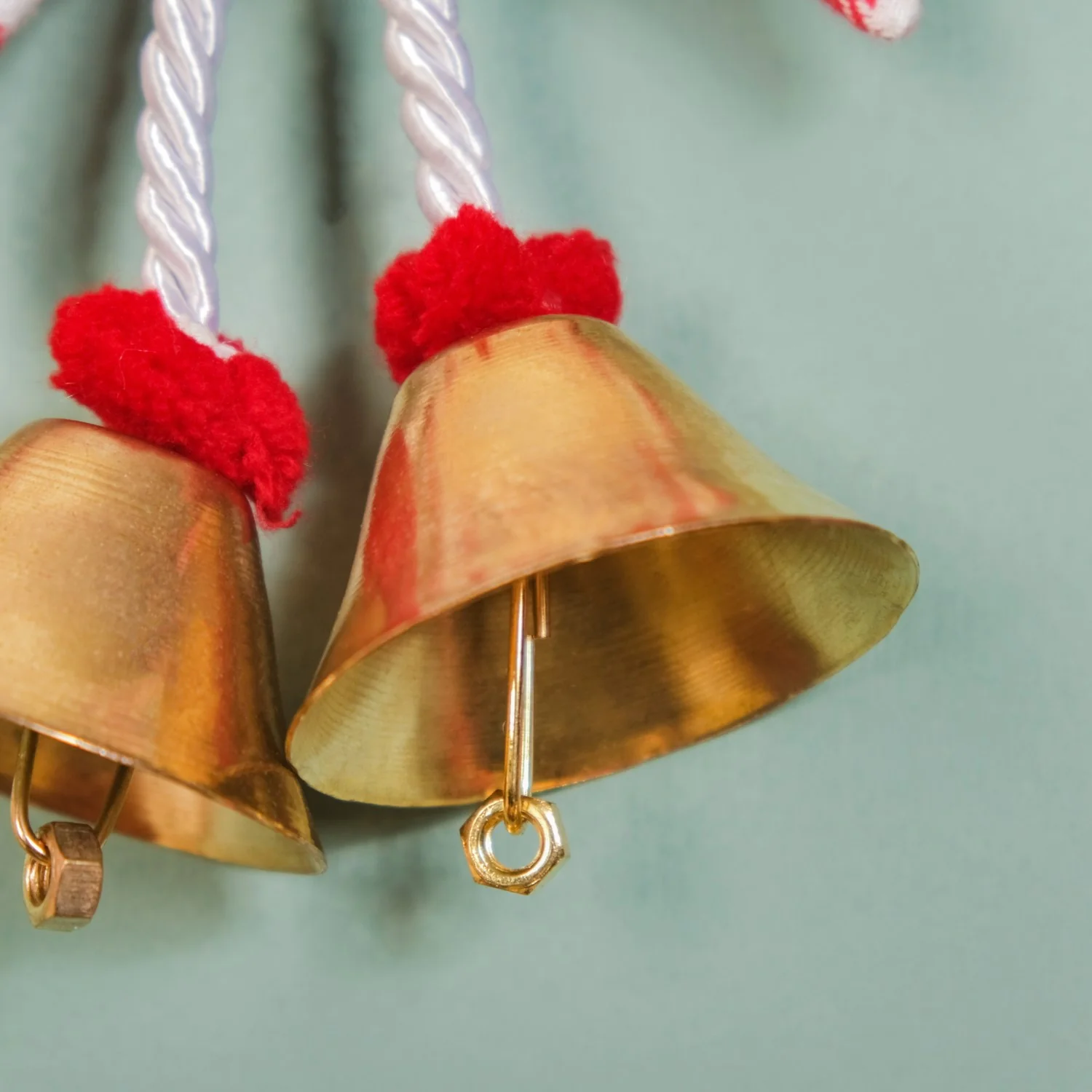 Set Of 2 Golden Bell Wall Hanging With Bow - Image 8