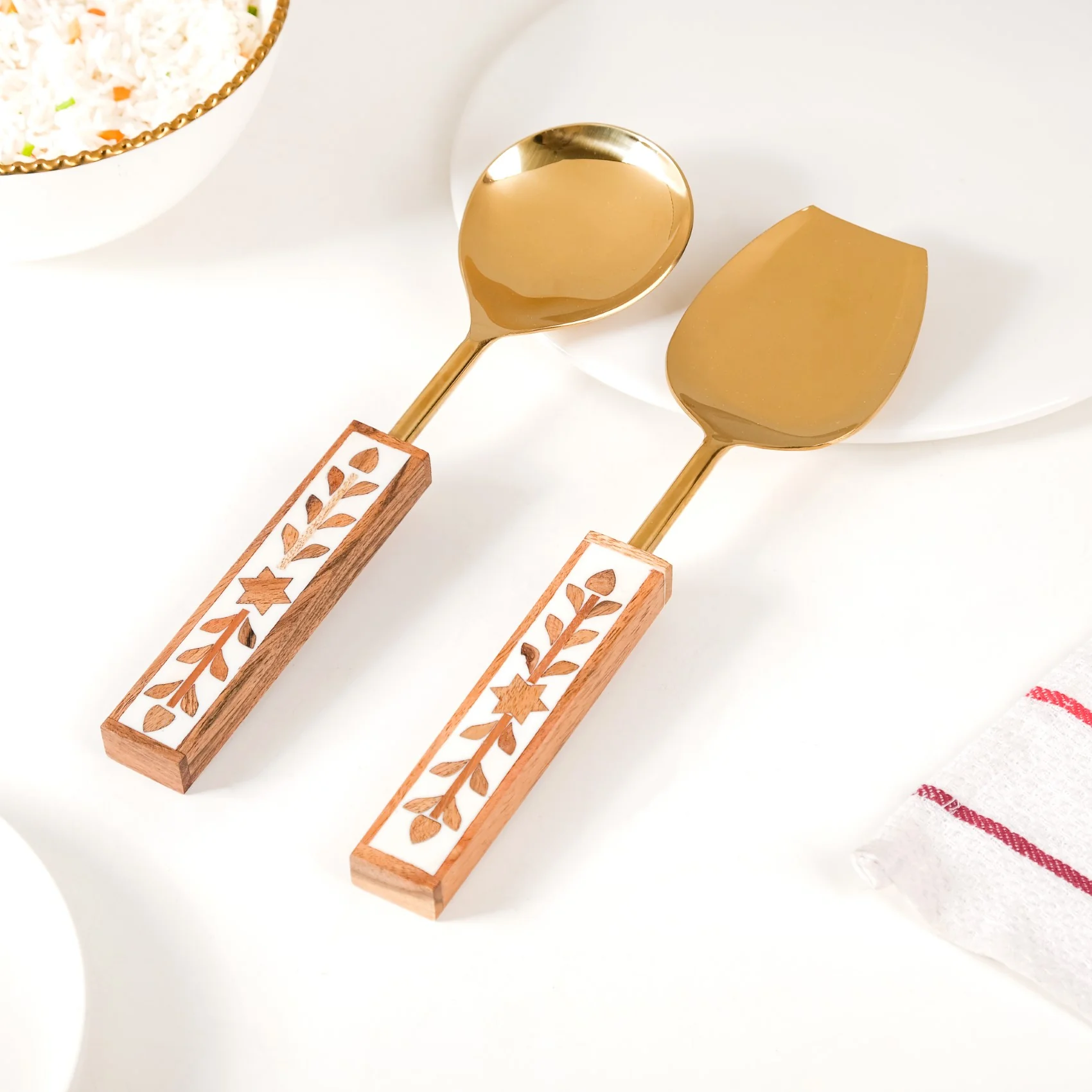 Set Of 2 Inlay Wooden Serving Spoons Gold