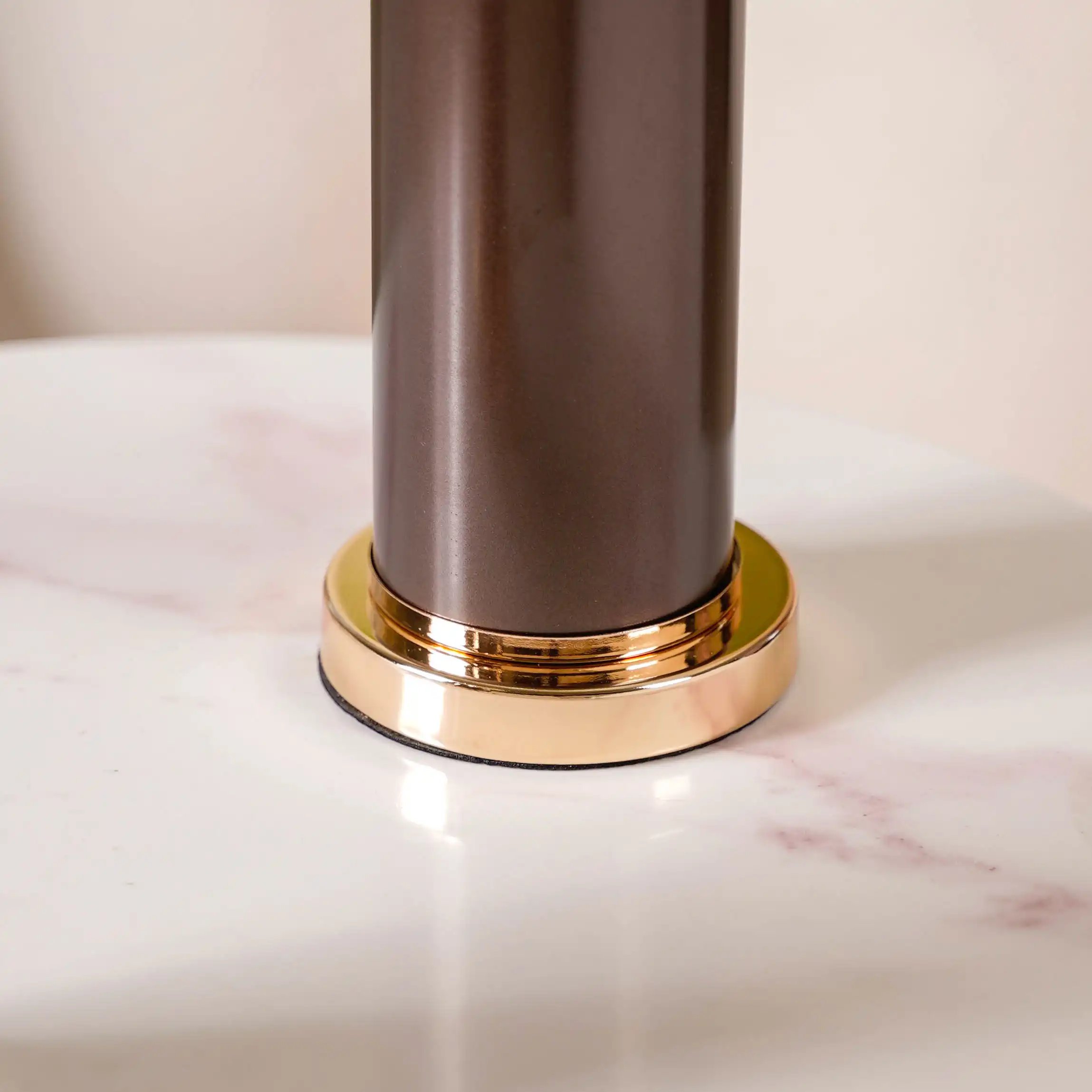 Set Of 2 Luxury Pillar Candle Holder - Image 9