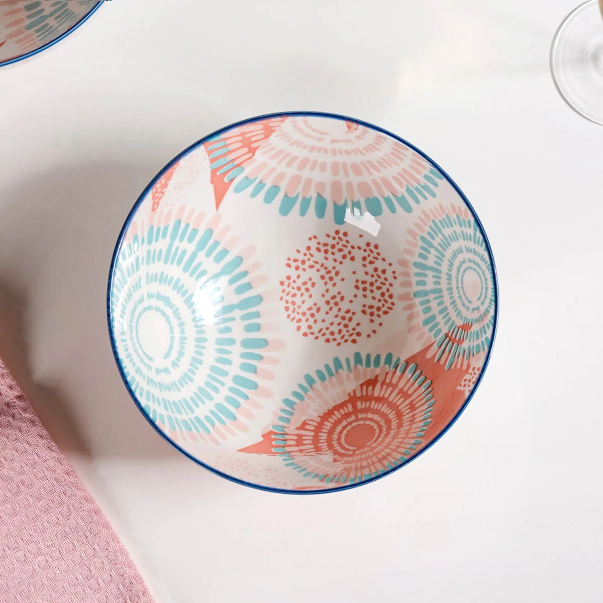Set Of 2 Pastel Ceramic Serving Bowls 1650ml - Image 8