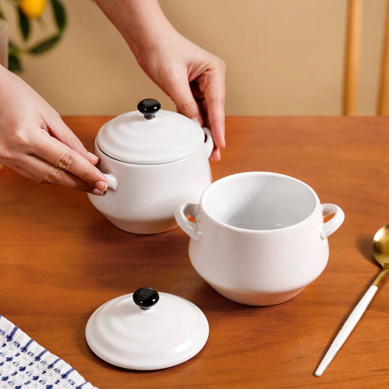 Set Of 2 White Amara Ceramic Noodle Soup Bowl 450ml - Image 3