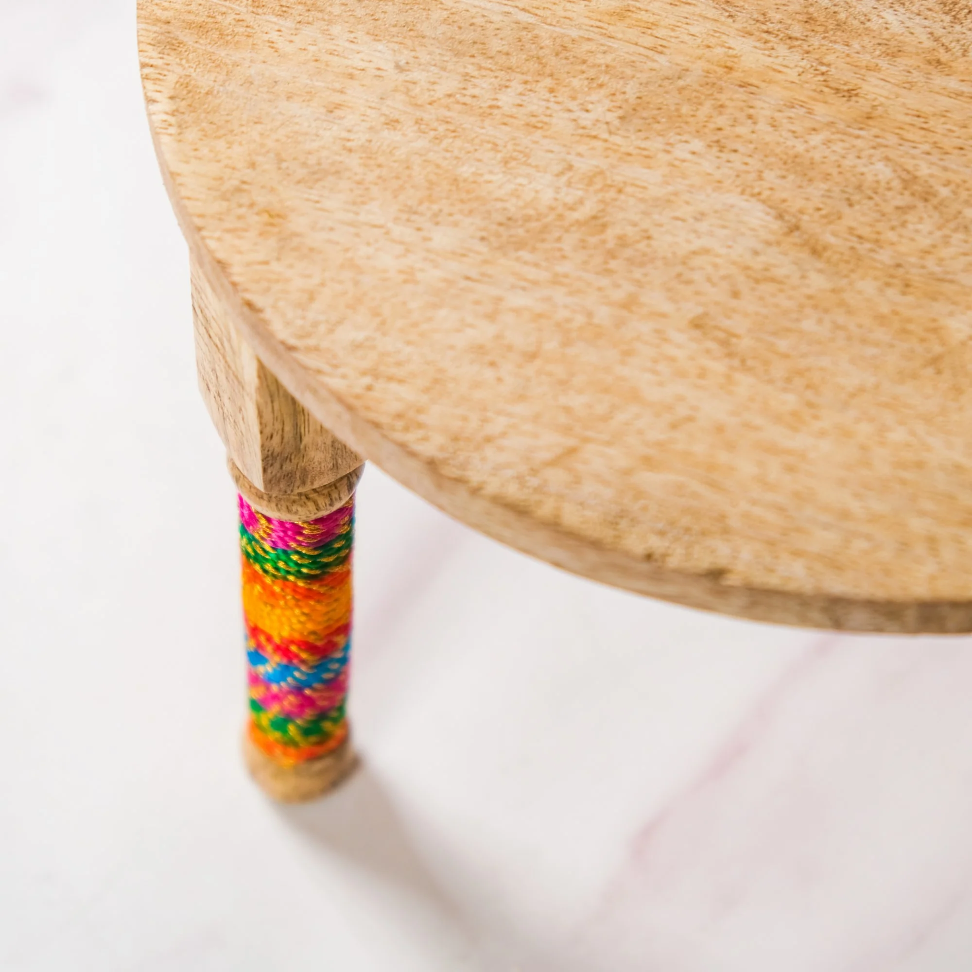 Set Of 2 Wooden Round Table Platters - Image 11