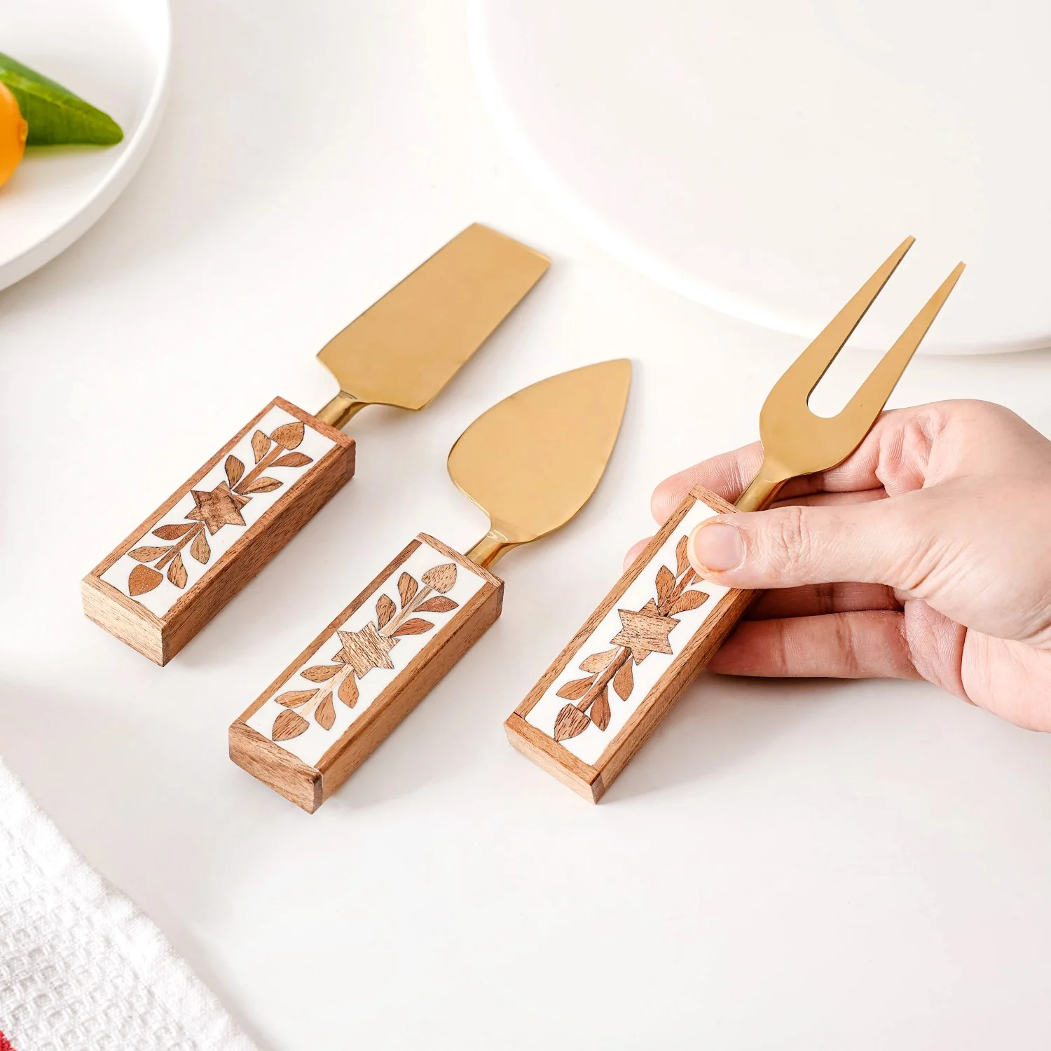 Set Of 3 Gourmet Cheese Knives - Image 3