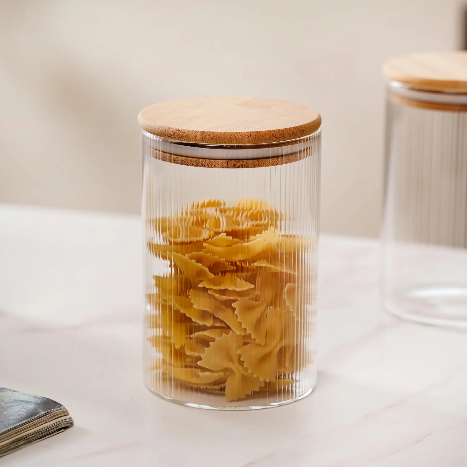 Set Of 4 Airtight Borosilicate Glass Jar With Fluted Design 1100ml - Image 6