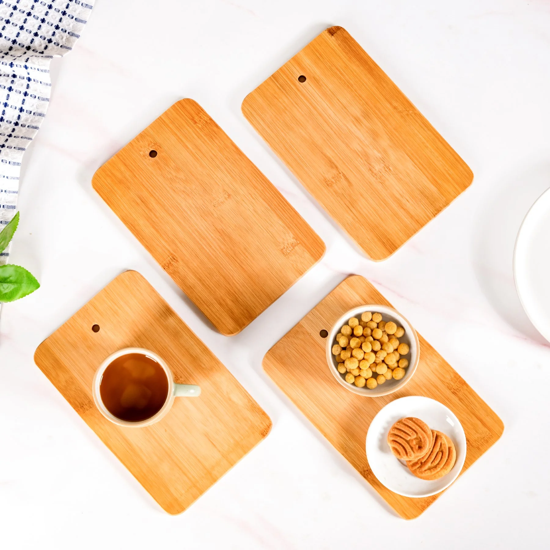 Set Of 4 Bamboo Platters With Stand - Image 7
