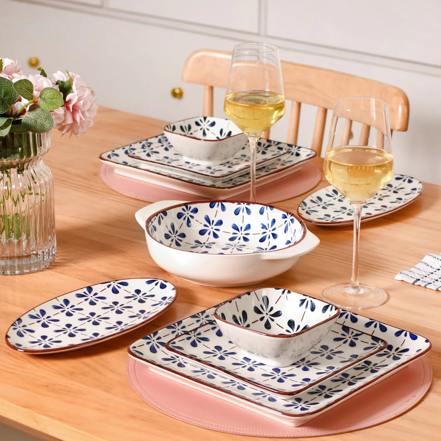 Set Of 4 Flower Blue Square Snack Plates 7 Inch - Image 3