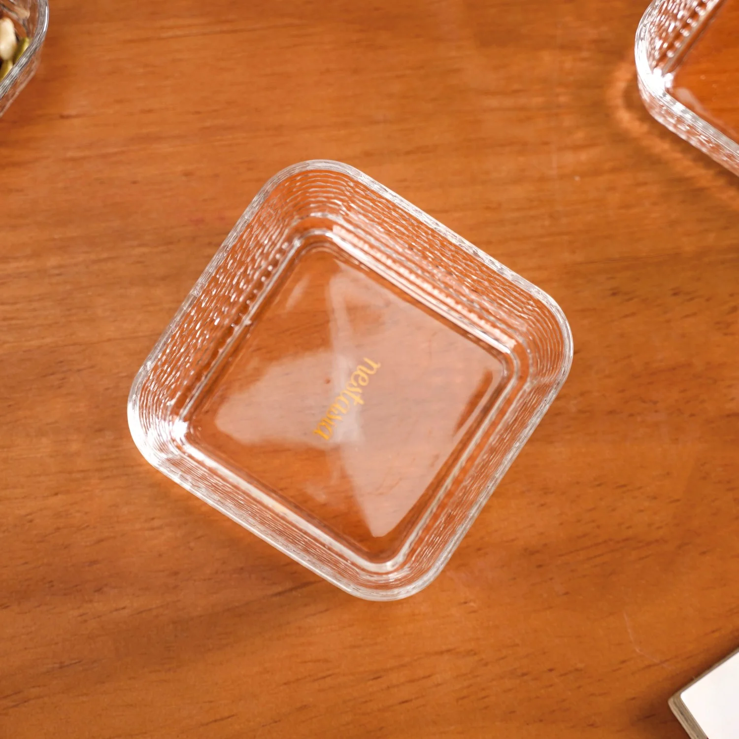 Set Of 4 Glass Bowls Square Textured 300ml - Image 3