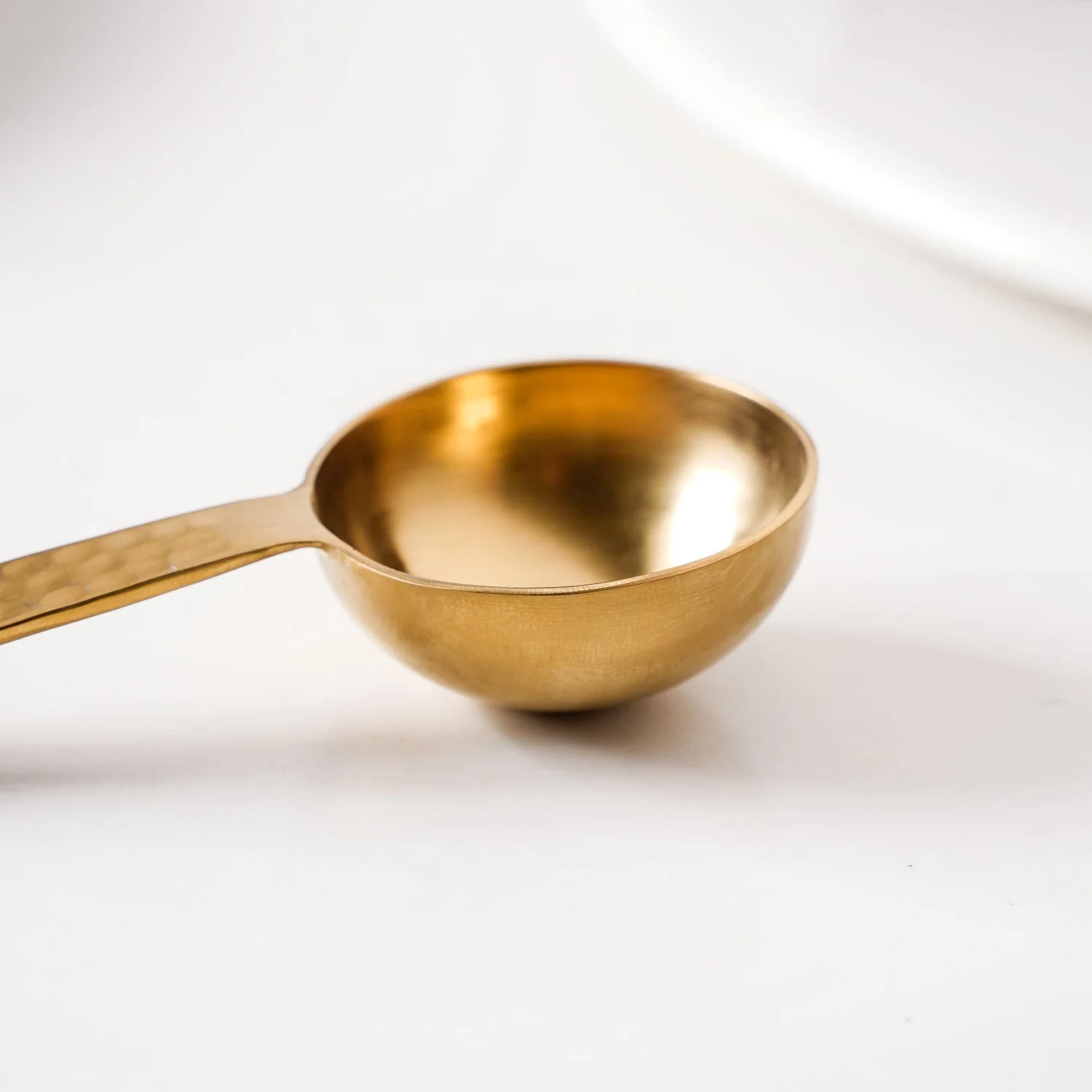 Set Of 4 Gold Measuring Spoons - Image 9