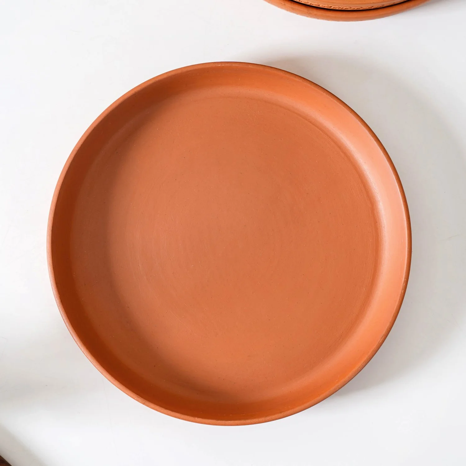 Set Of 4 Terracotta Dinner Plates 9 Inch - Image 7