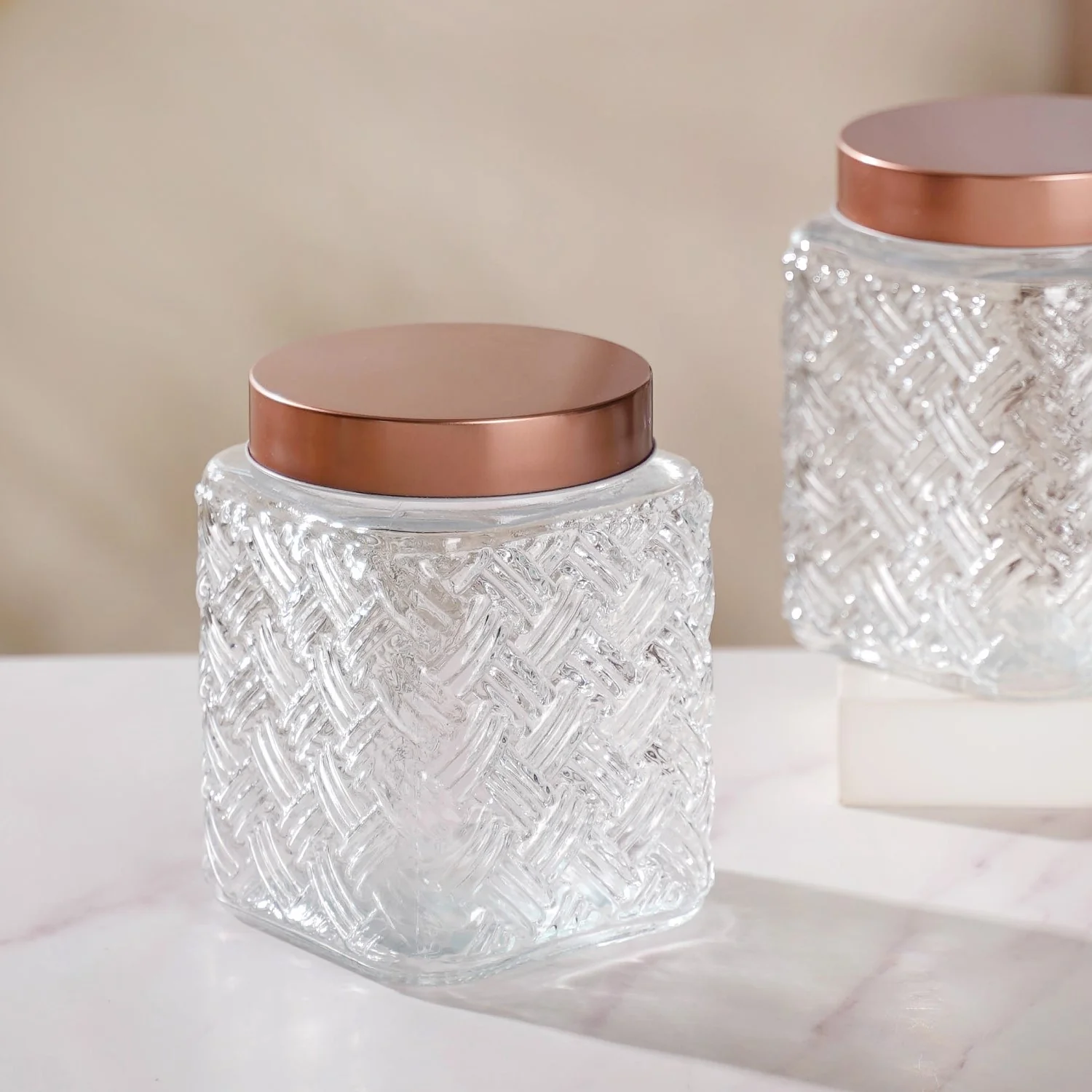 Set Of 4 Textured Glass Jars With Basket Weave 1600ml - Image 7