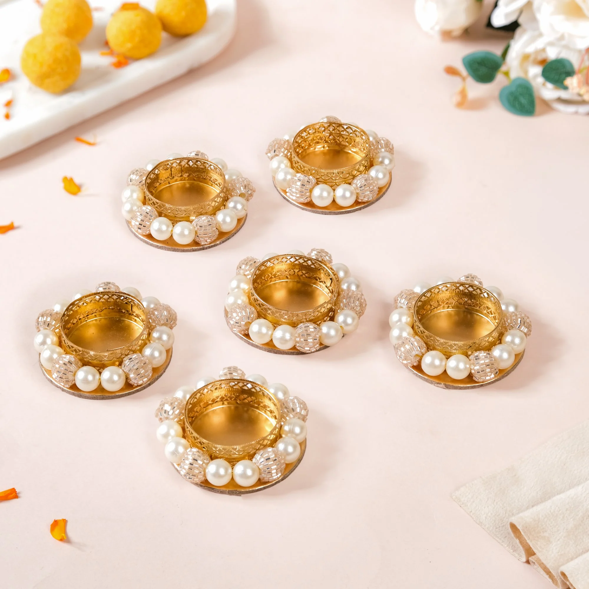 Set Of 6 Artificial Champagne Pearl Tealight Holders - Image 2