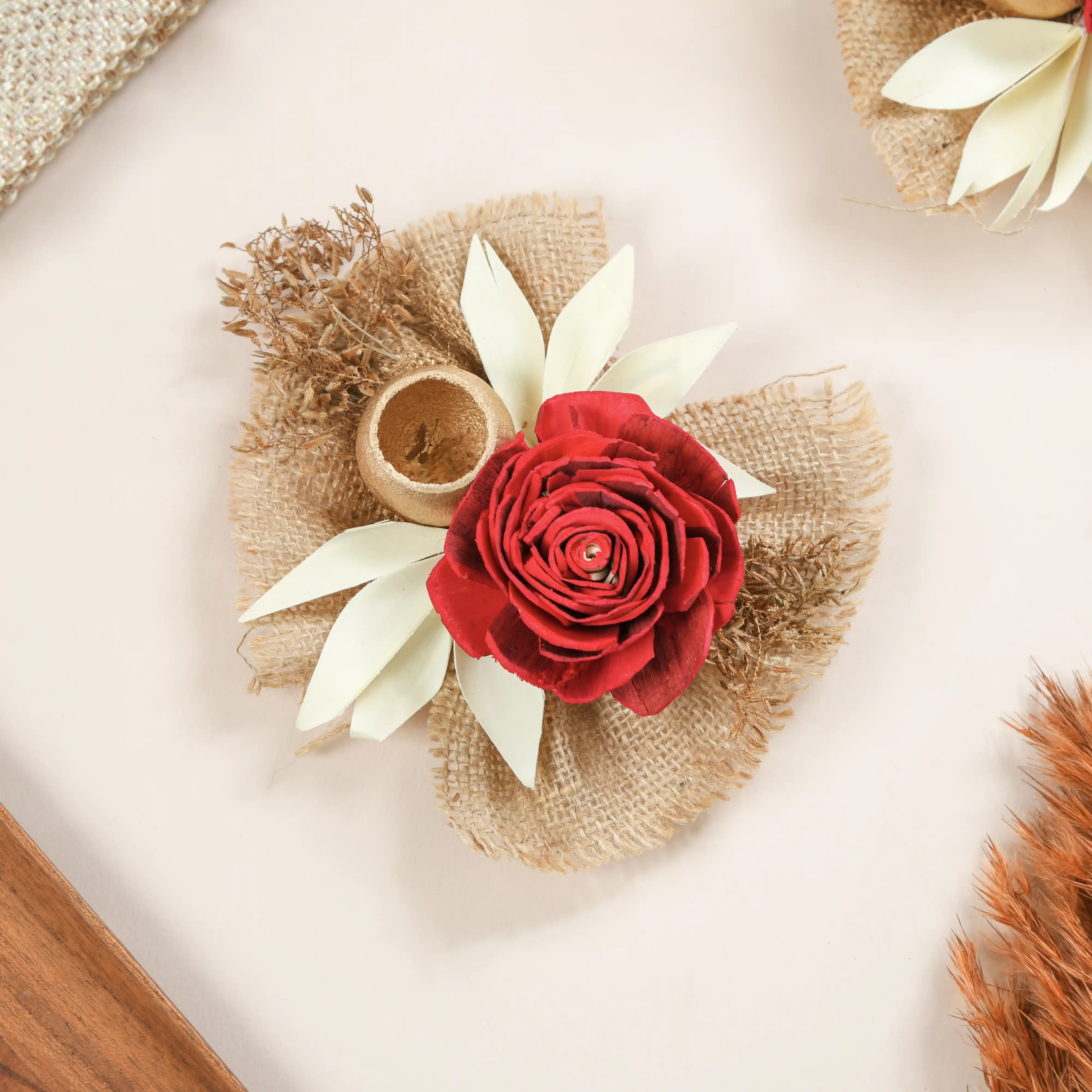 Set of 6 Decorative Dried Flowers And Jute Bunch - Image 8