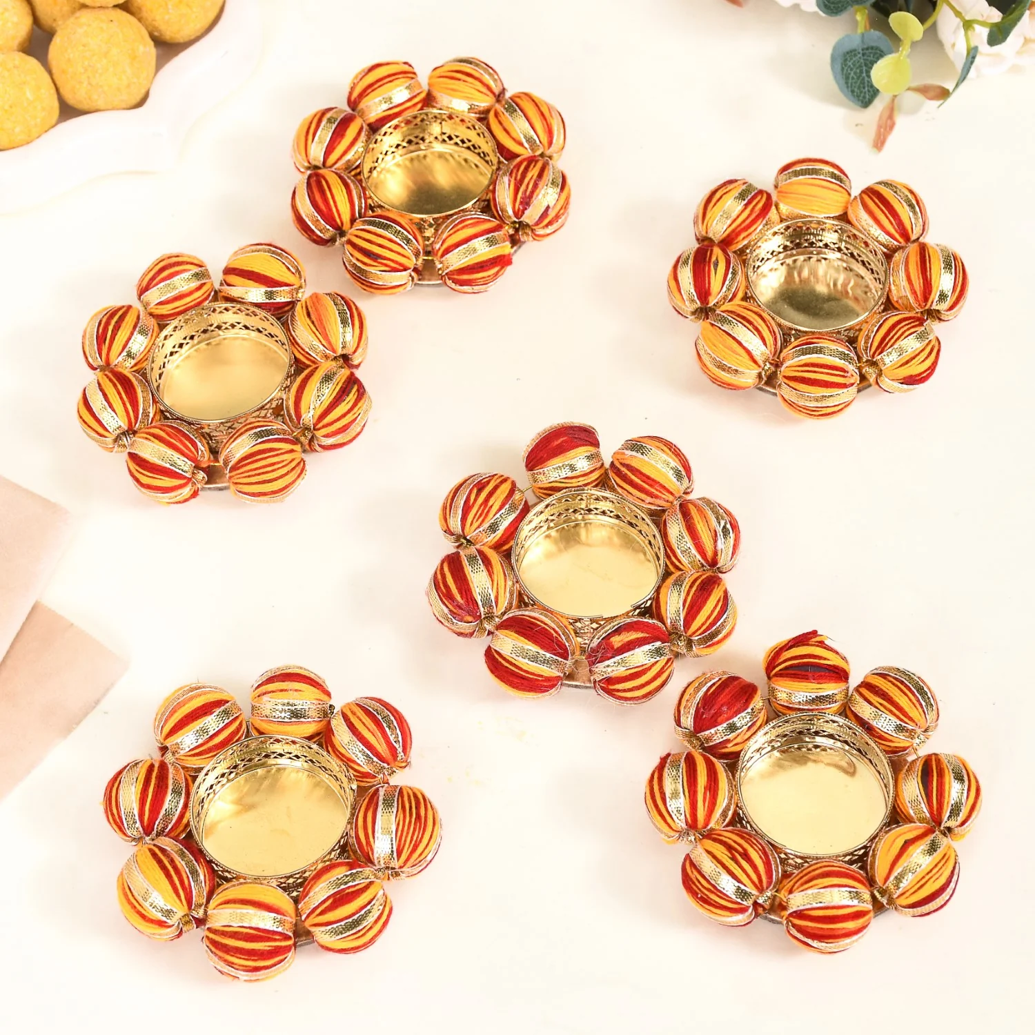 Set Of 6 Tealight Holders With Beaded Thread Decoration - Image 2