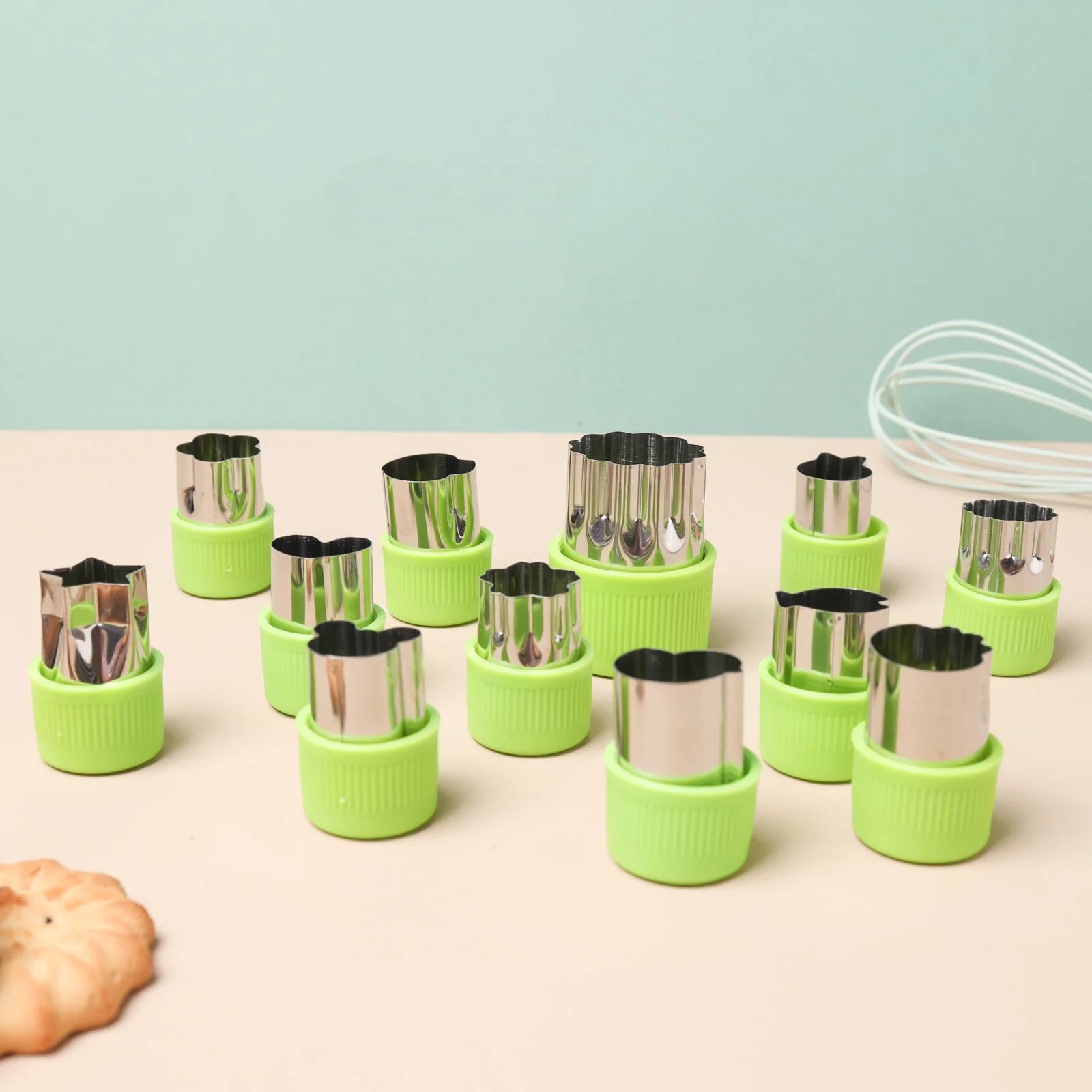 Shape Cutters Set Green - Image 8