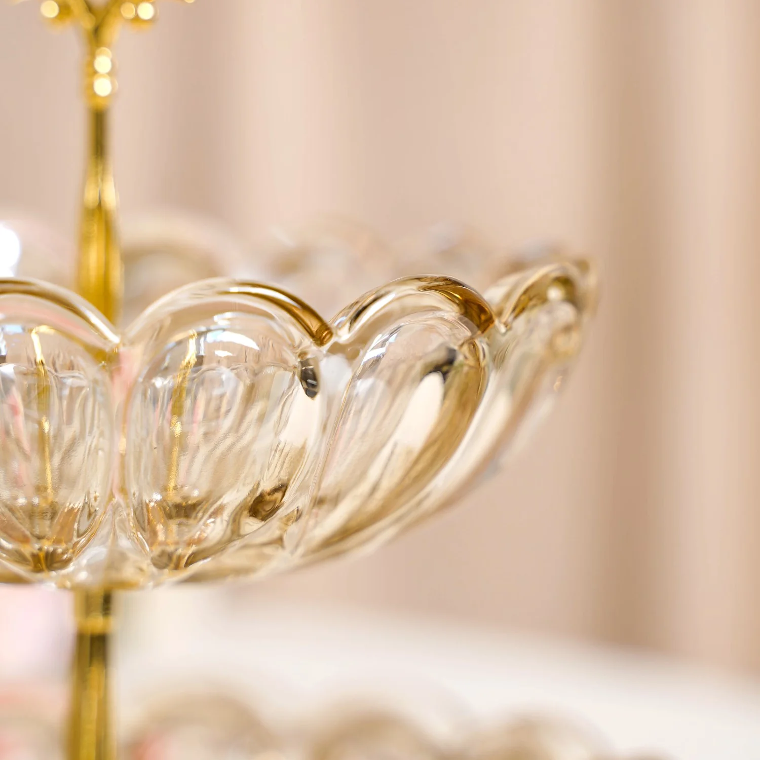 Shimmer Crystal Glass 2 Tier Snack Stand - Image 8