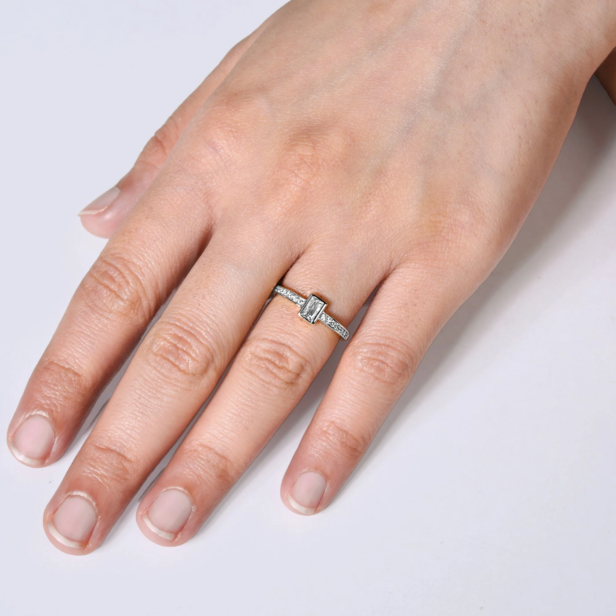 Silver Radiance Ring - Image 2