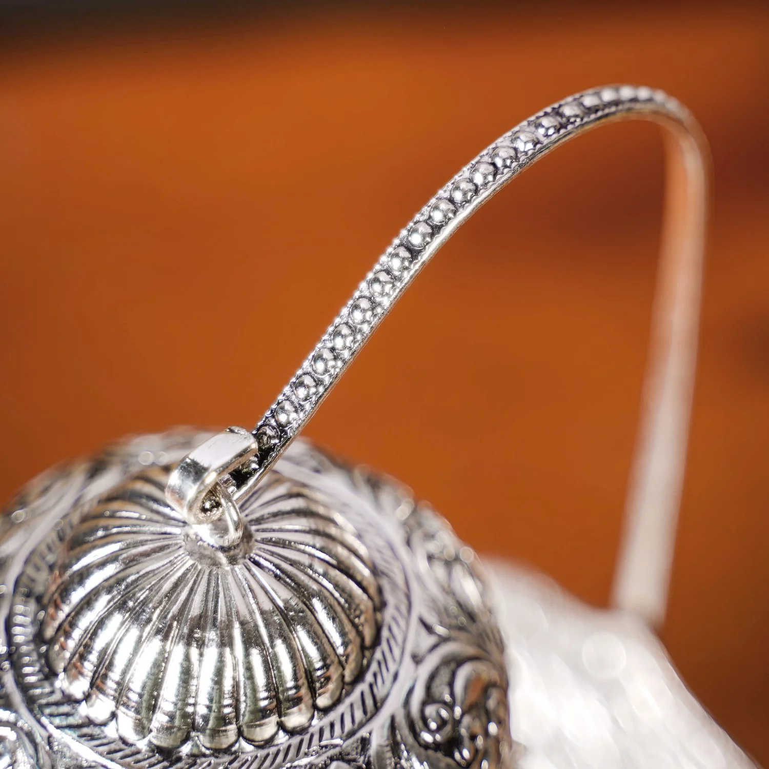 Silver Singhasan With Detachable Chatra - Image 6