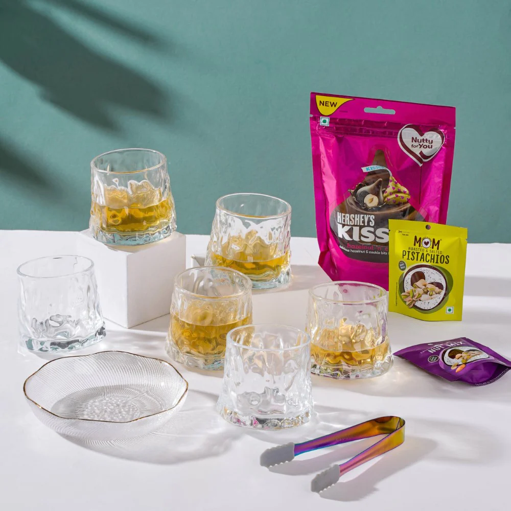 Sip And Chill Glassware Festive Hamper Set Of 6 - Image 2