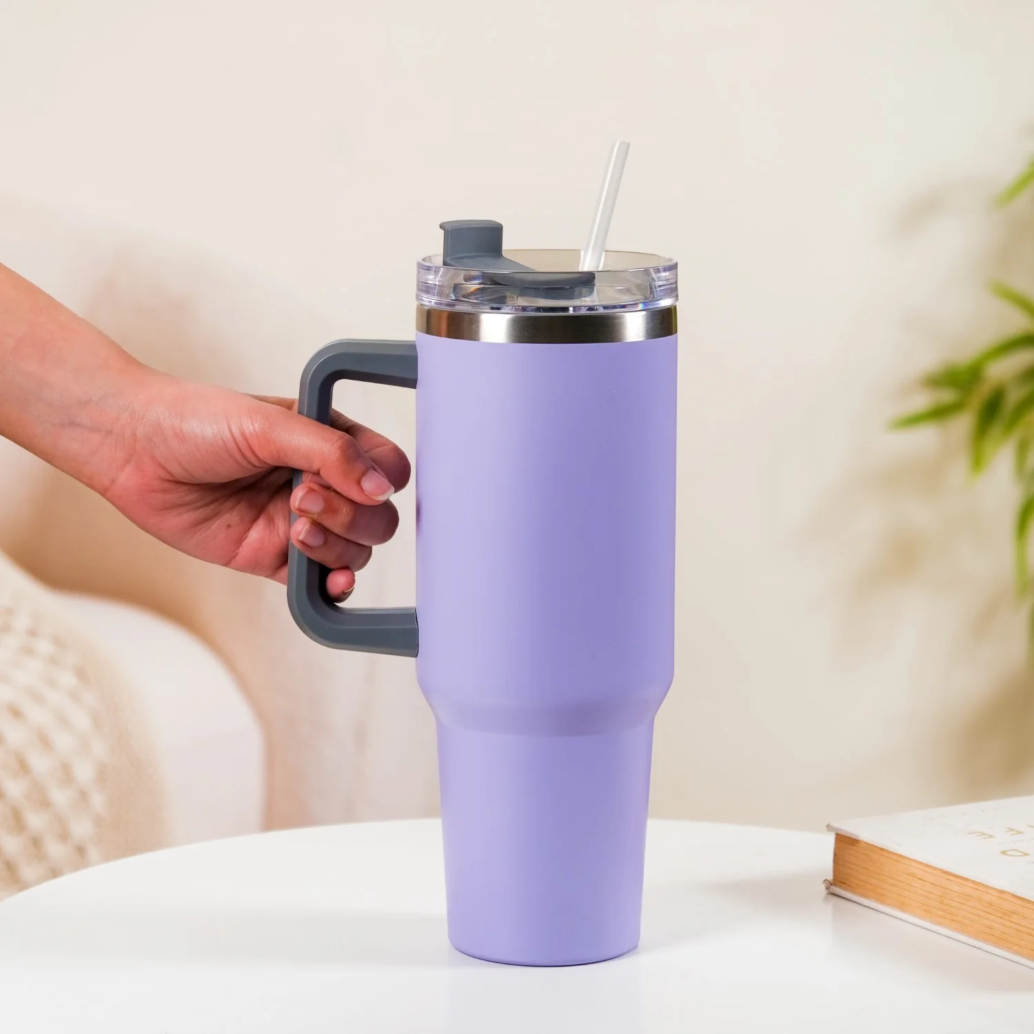 Sipper Bottle With Handle Insulated Leakproof Lilac 1200ml - Image 3