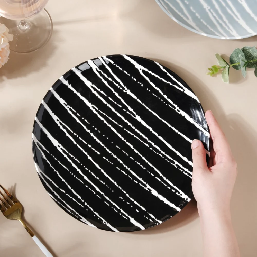 Sleek Abstract Patterned Dinner Plate Black 9.5 Inch - Image 2