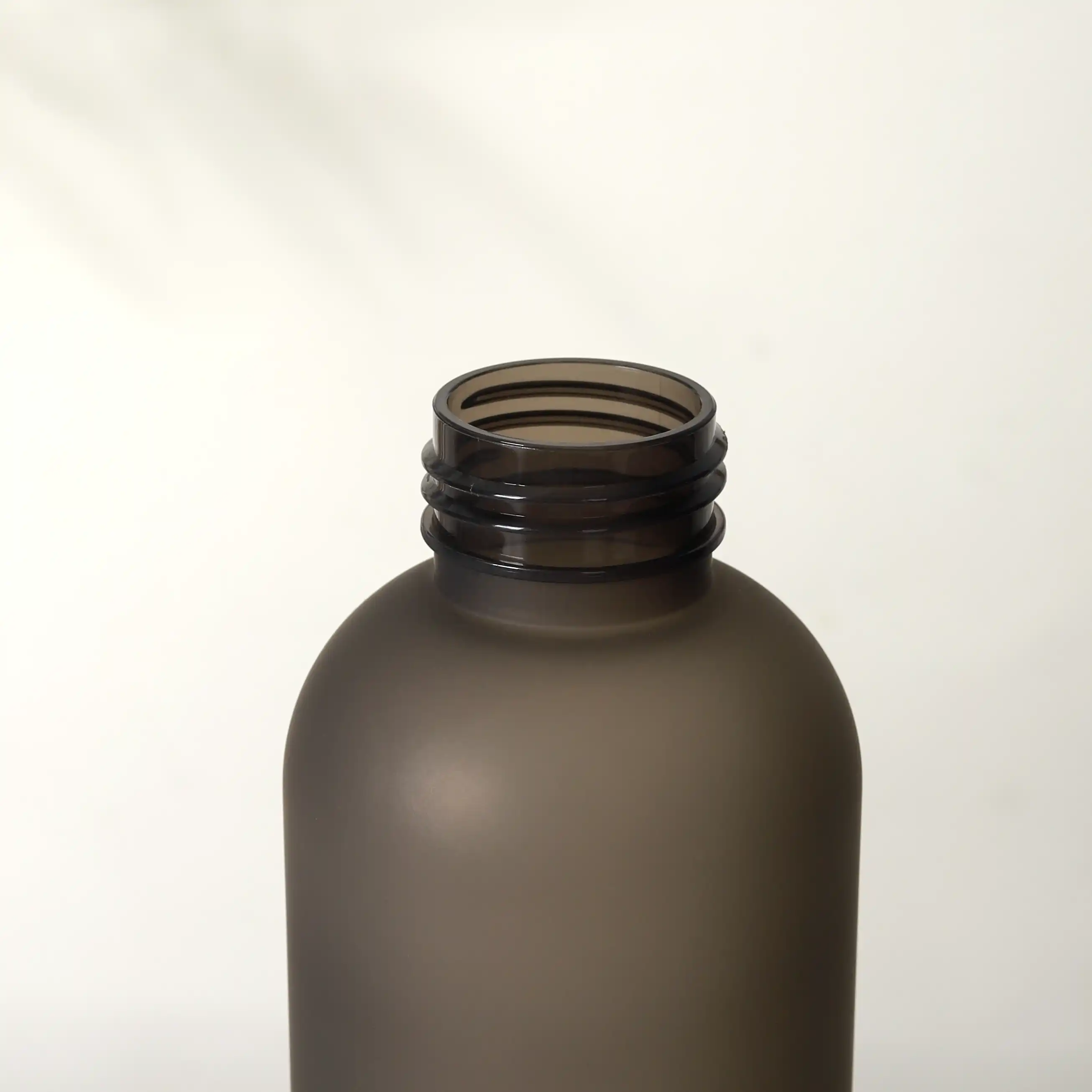 Sleek Chic Water Bottle Black 1L Set Of 2 - Image 11