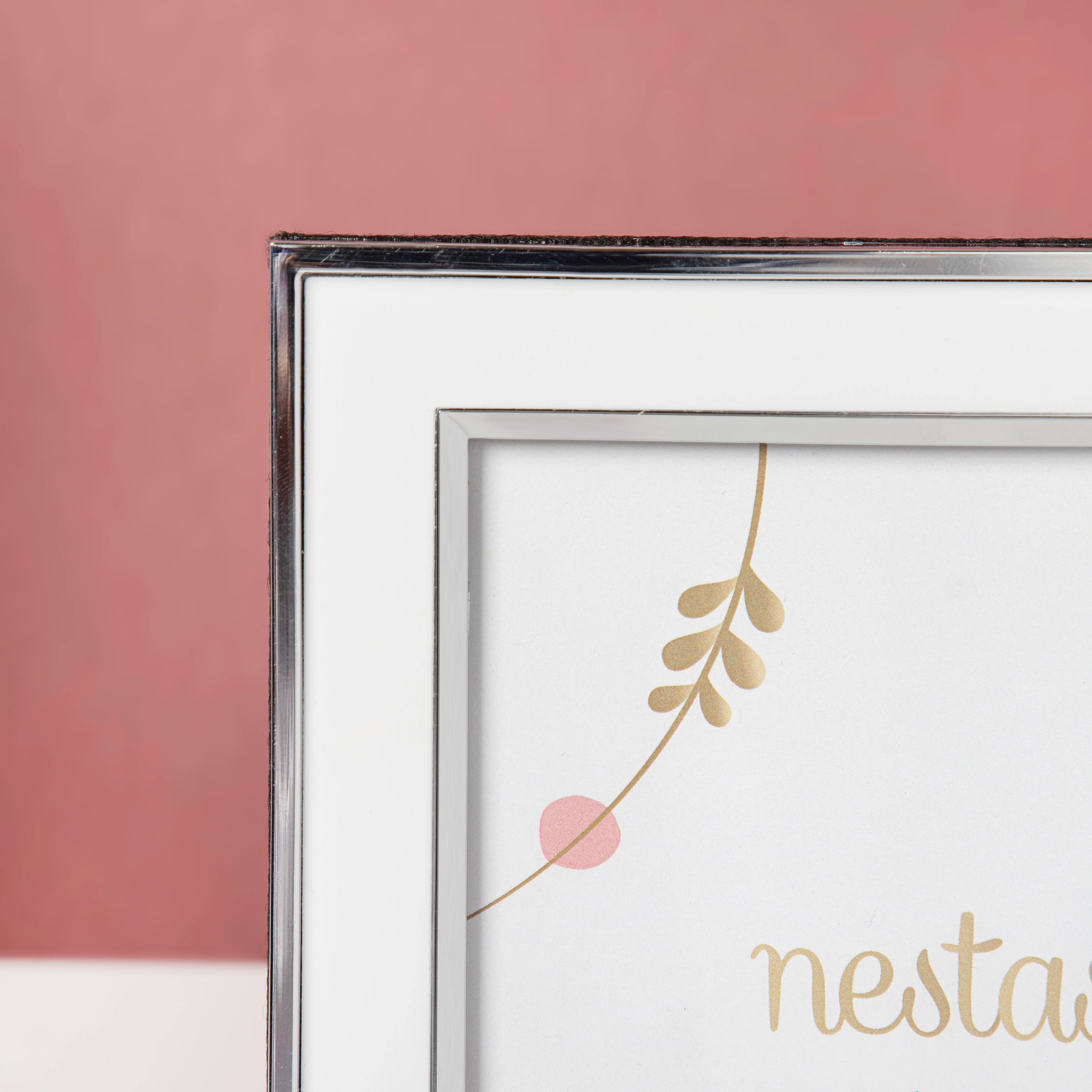 Sleek White Photo Frame 8 Inch - Image 3